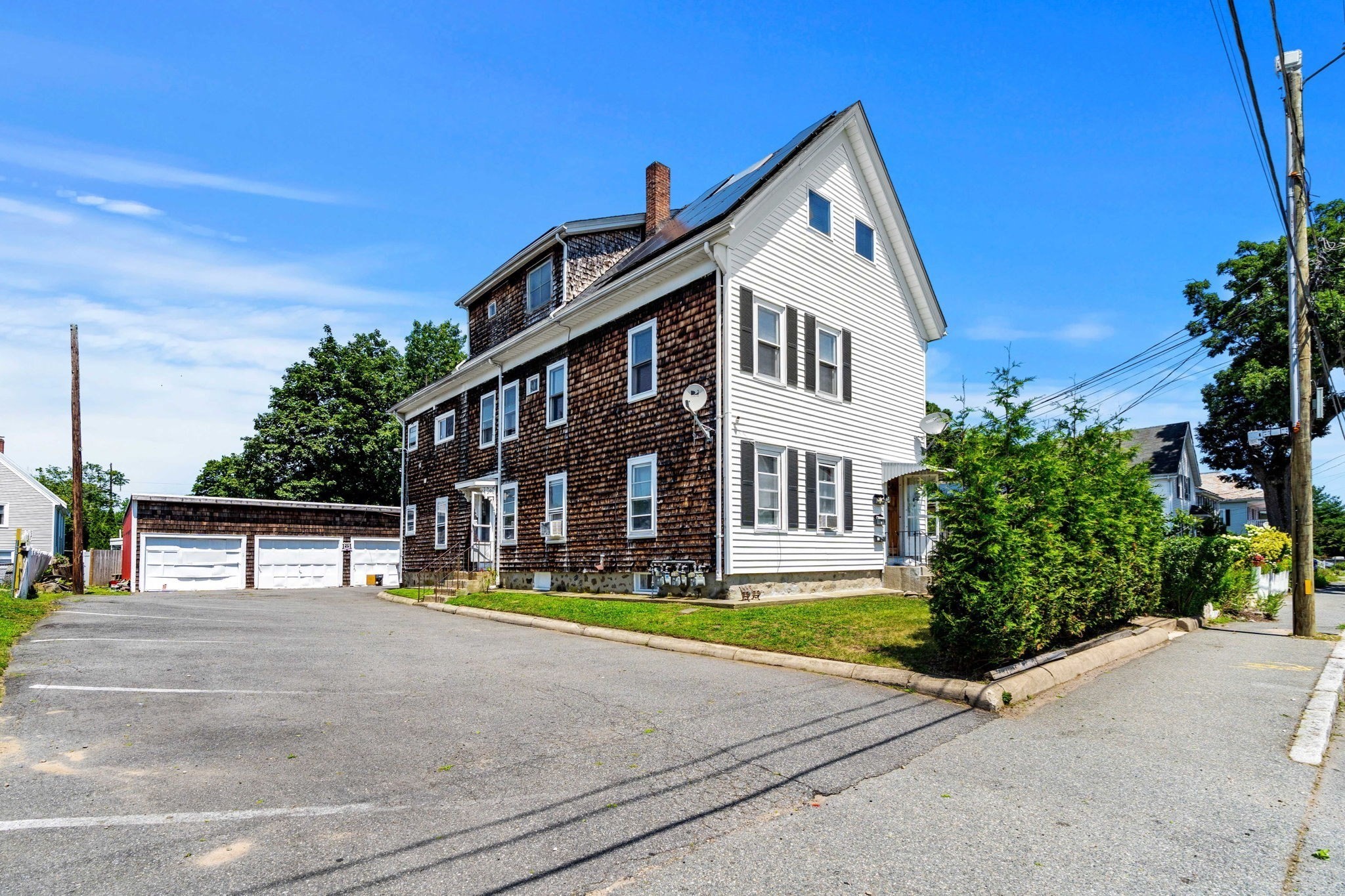 34 Provost St