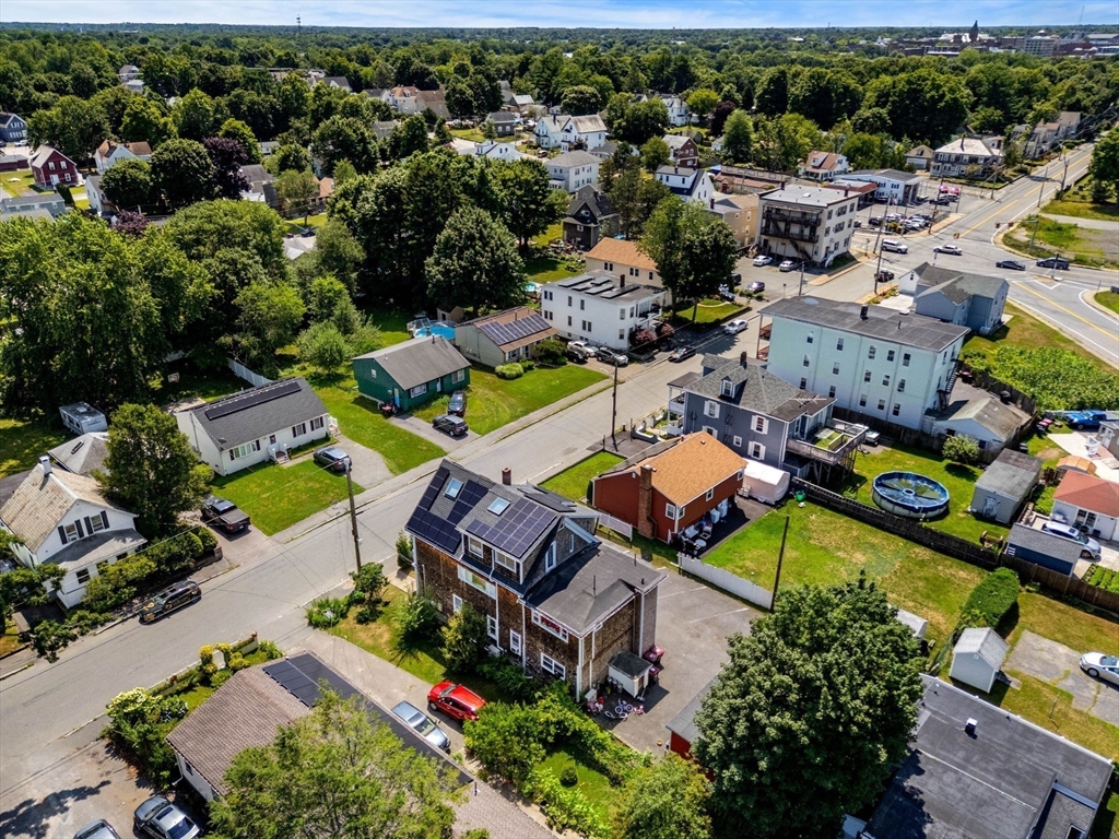 34 Provost St