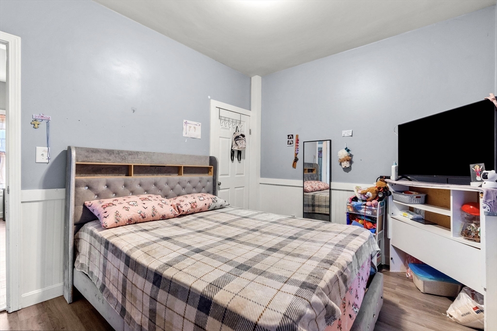 34 Provost St