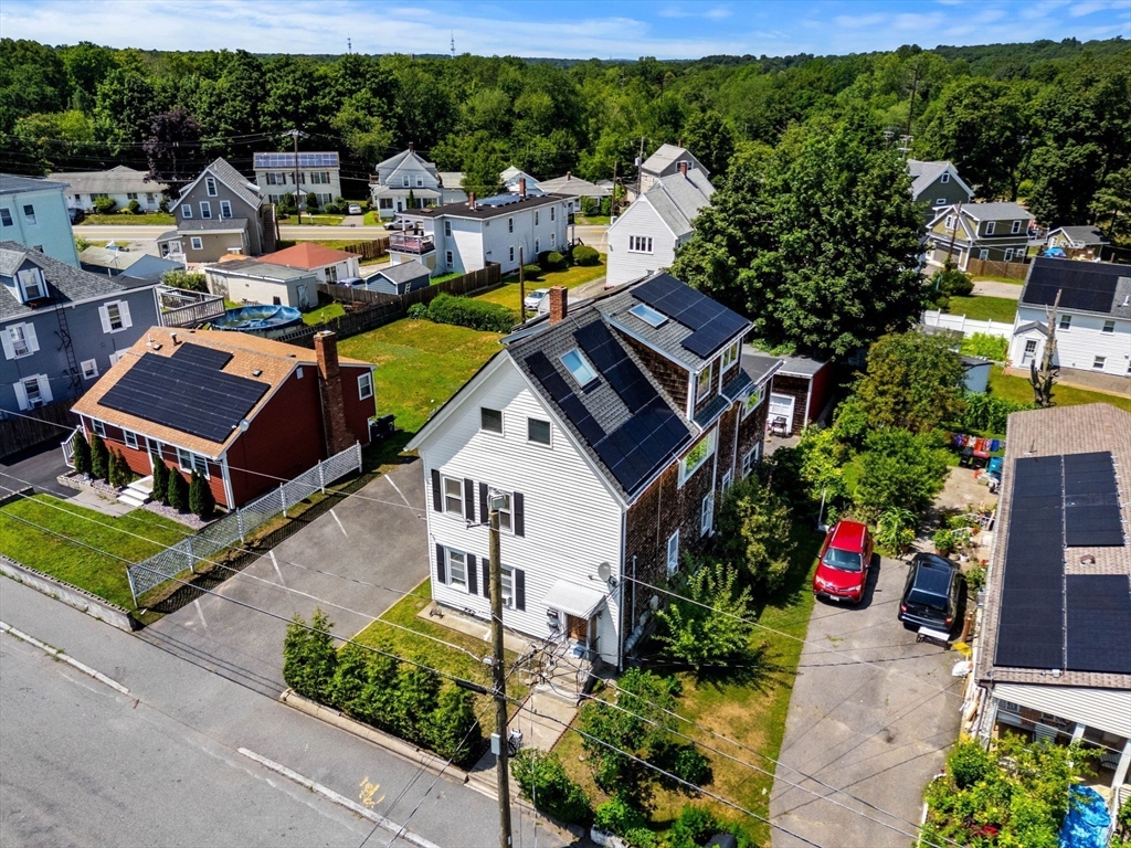 34 Provost St