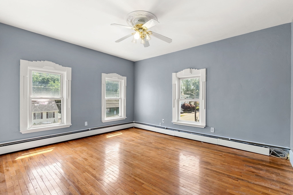 34 Provost St