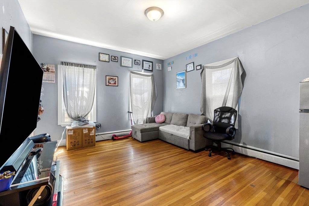 34 Provost St