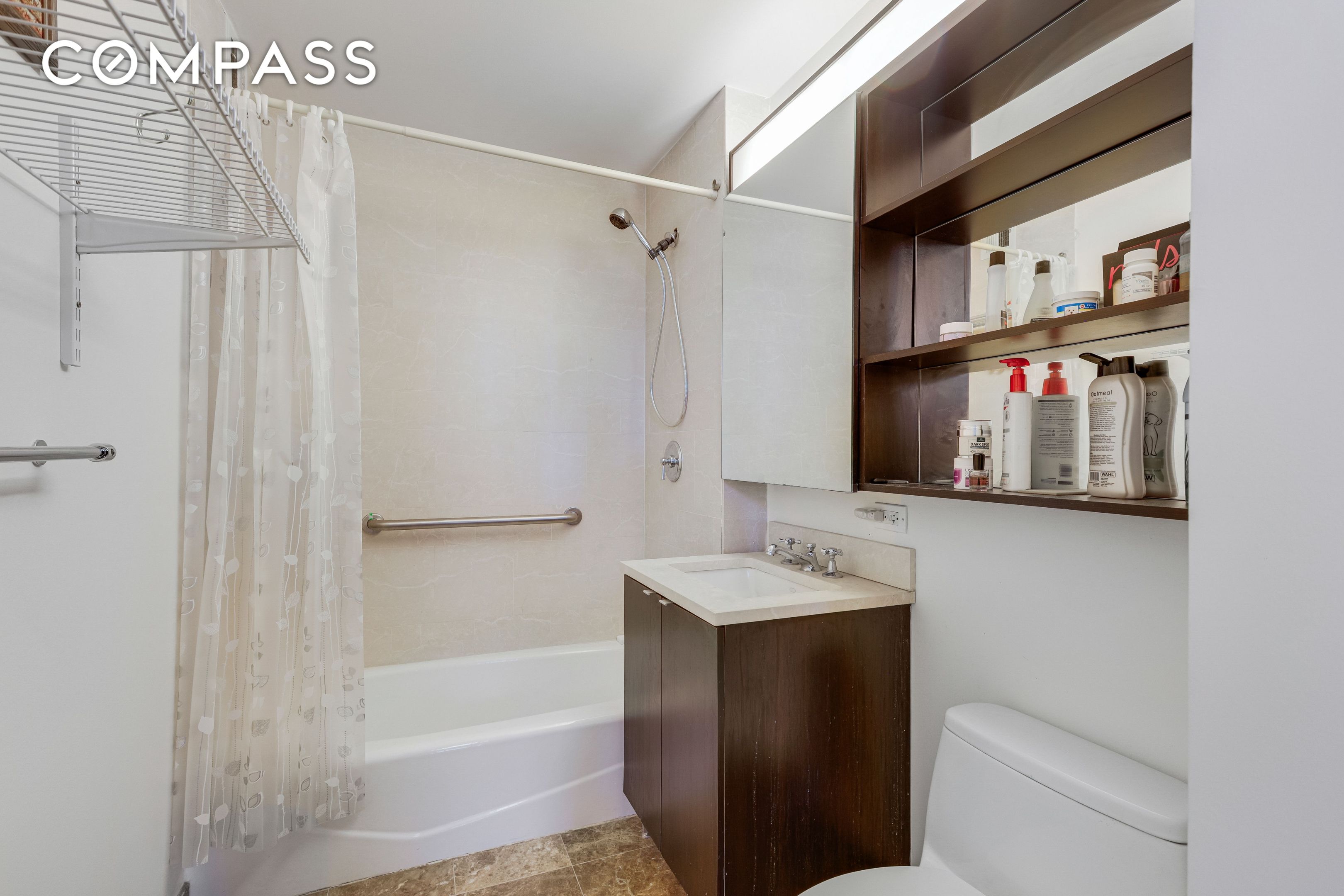 215-217 E 96th Street 25K