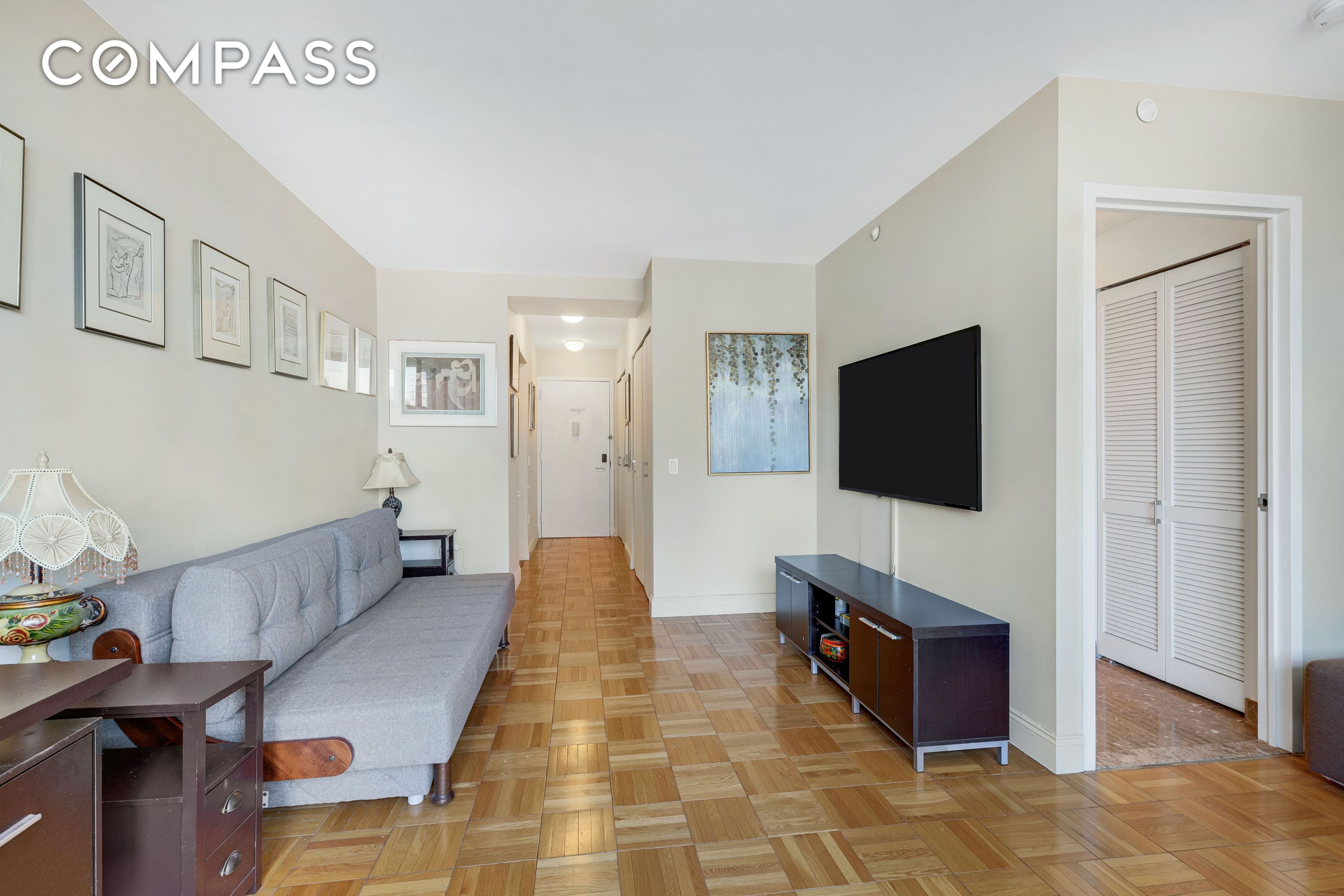 215-217 E 96th Street 25K