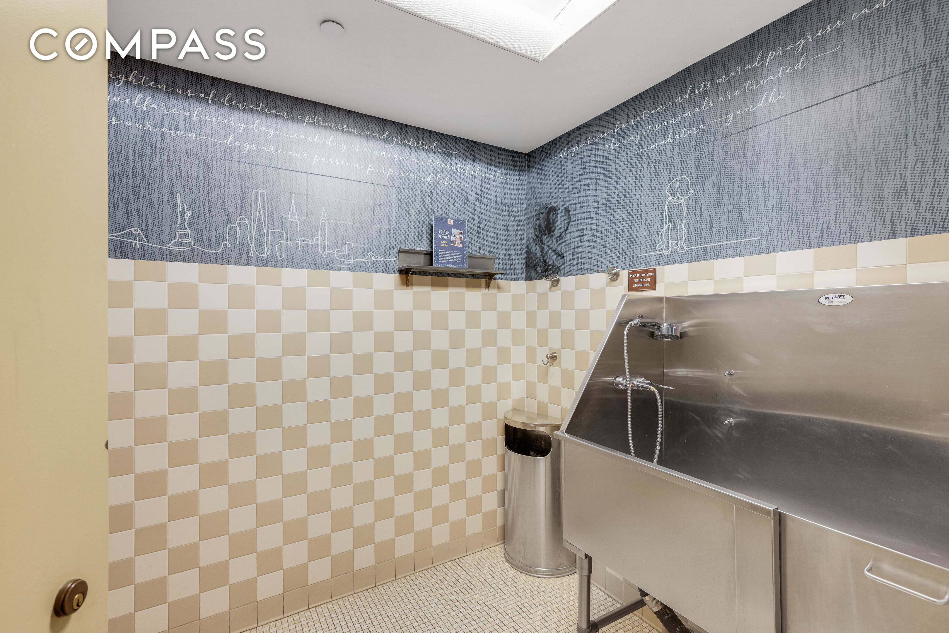 215-217 E 96th Street 25K