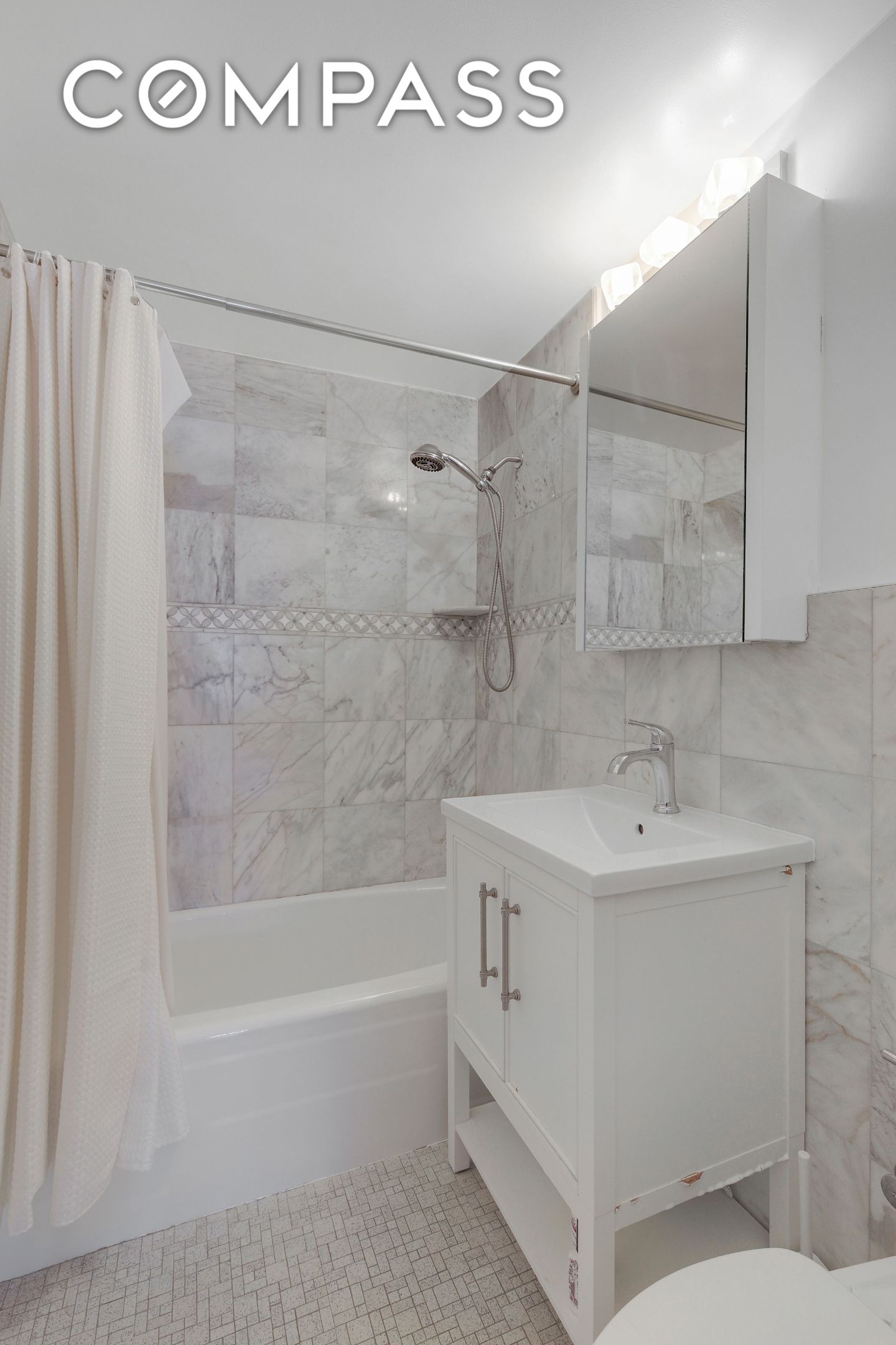 35 E 38th Street 12B
