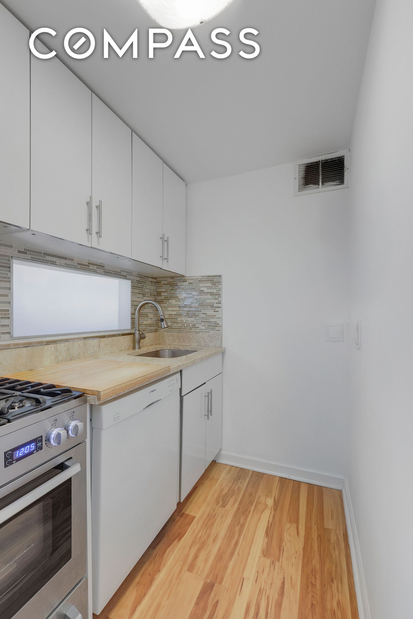 35 E 38th Street 12B