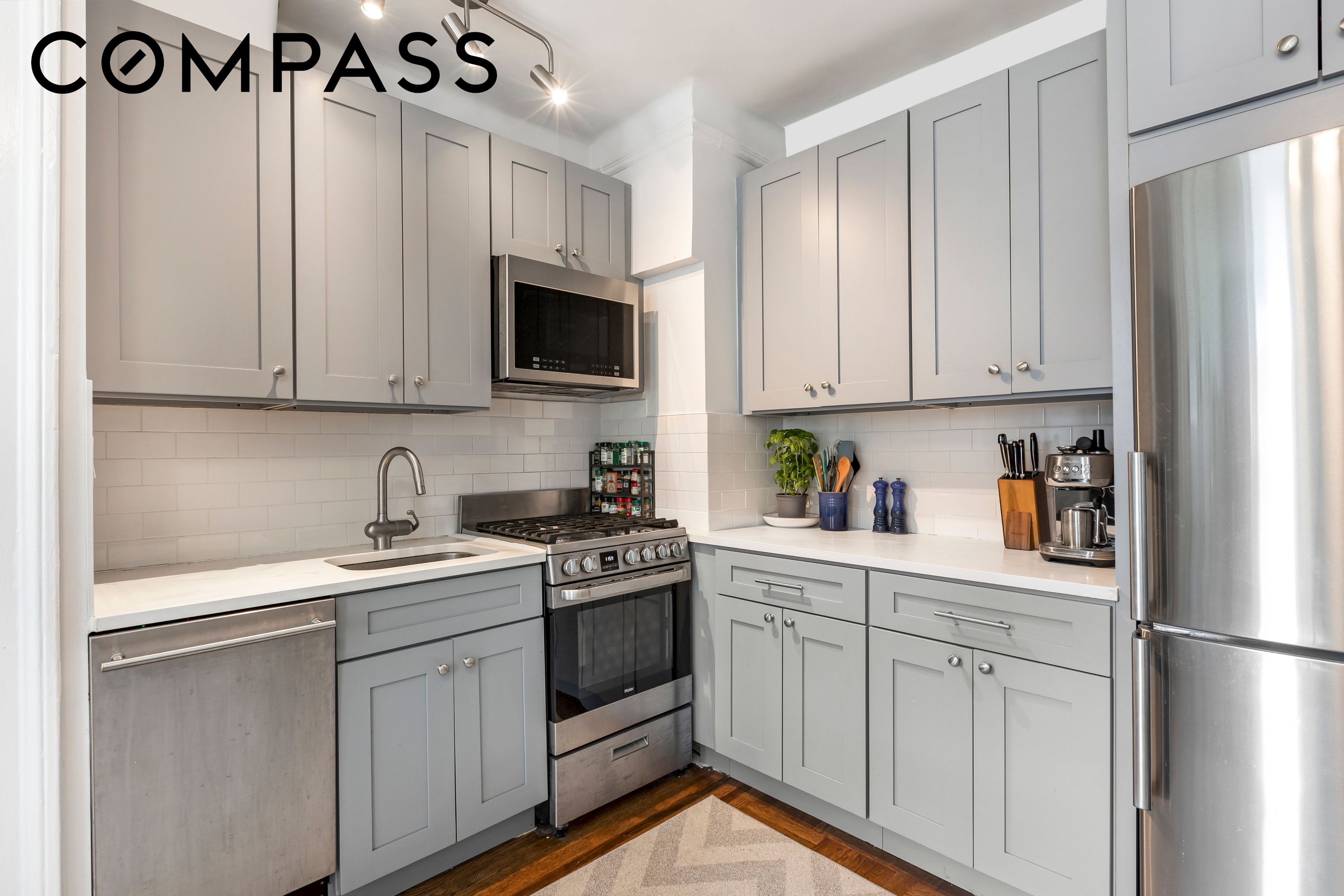 30 Clinton Street 6A