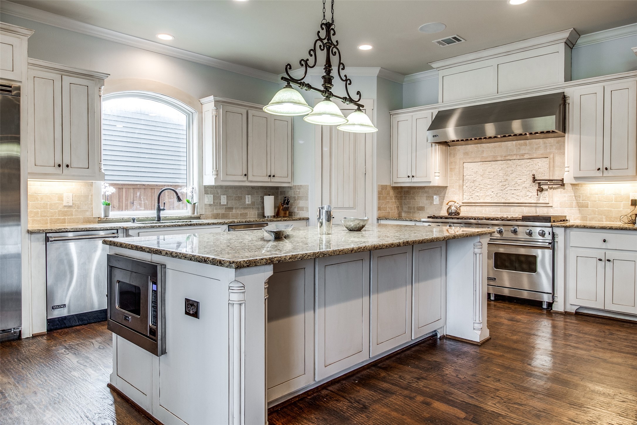 10817 Saint Michaels Drive