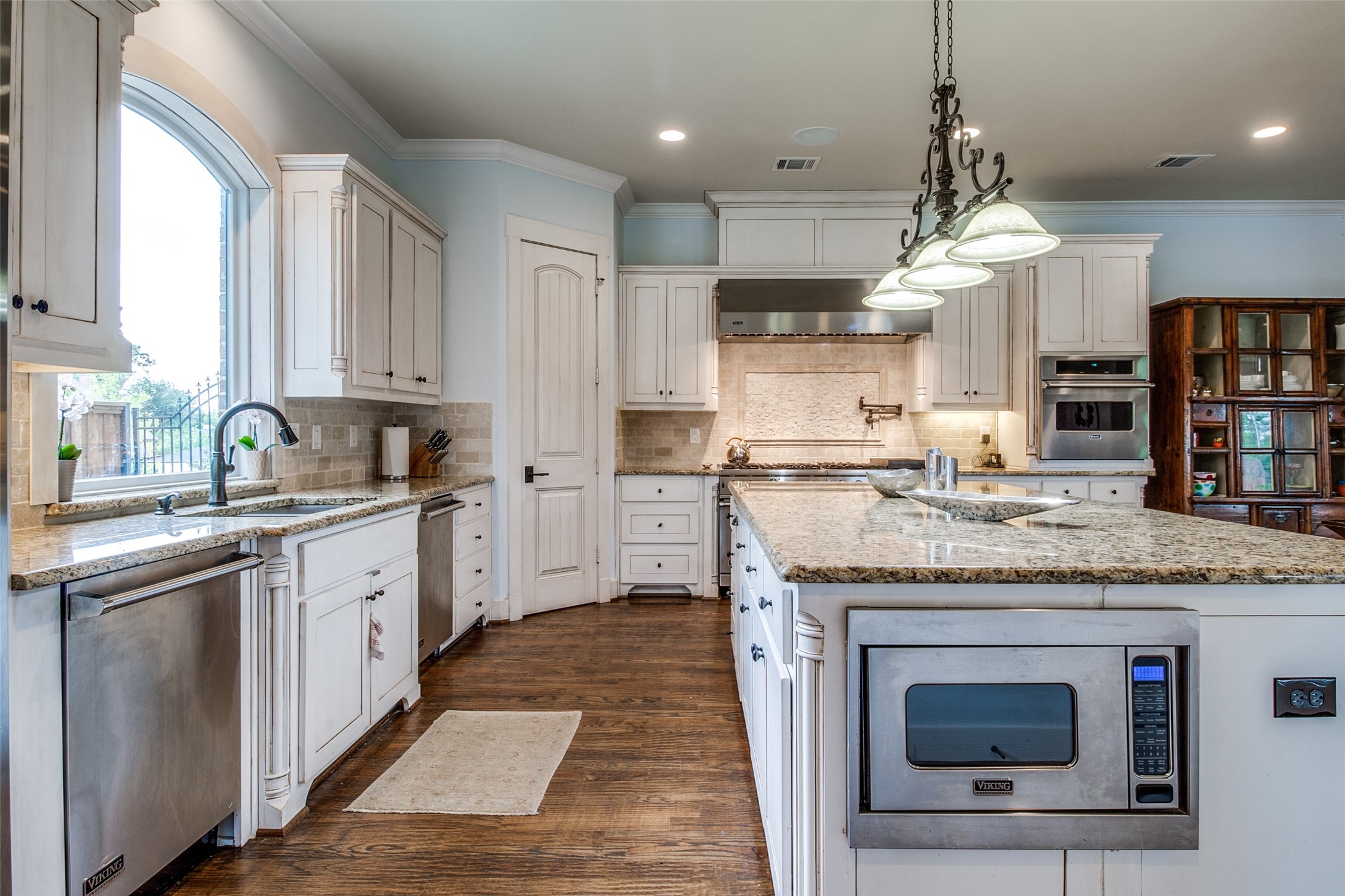 10817 Saint Michaels Drive