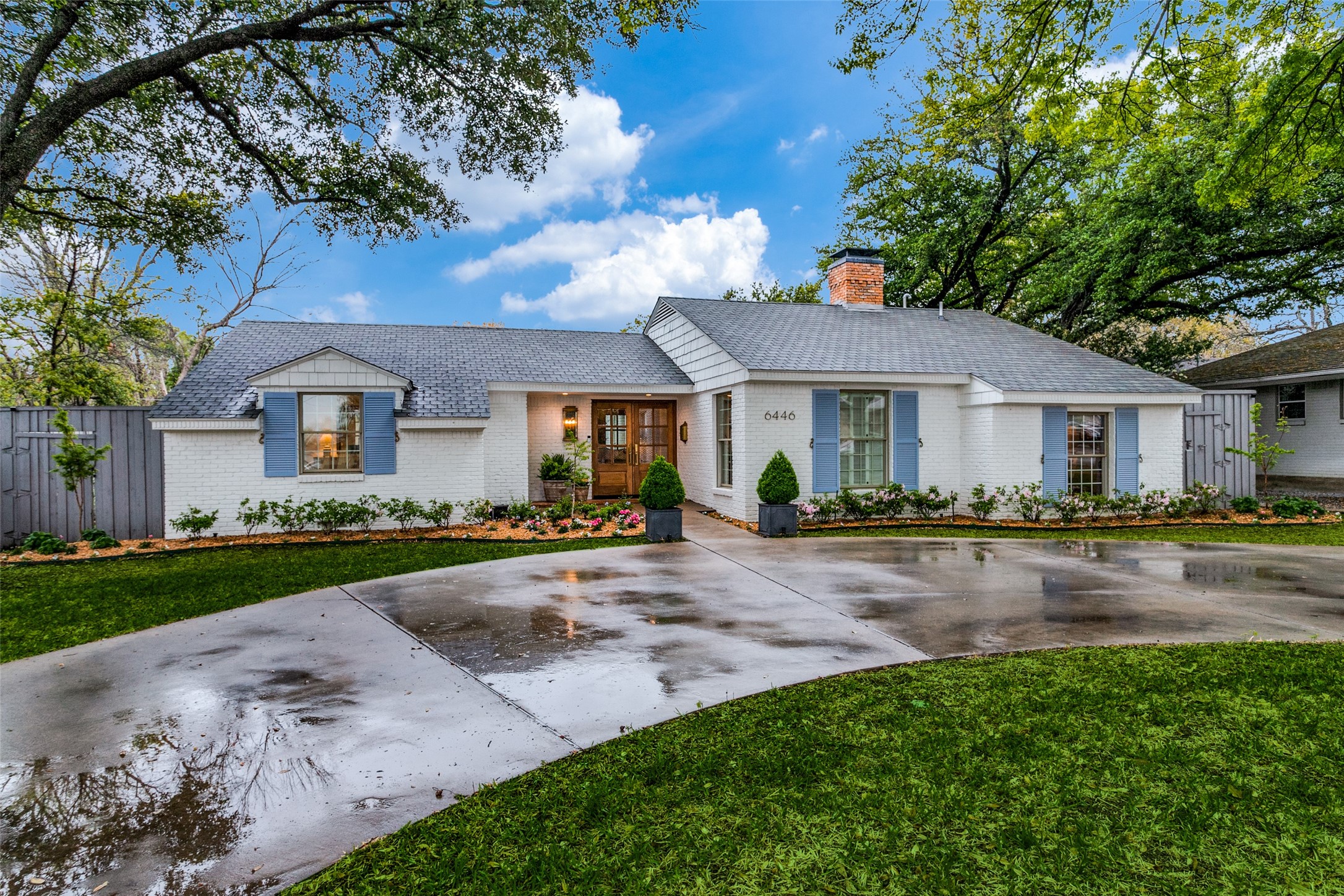 6446 E Lovers Lane