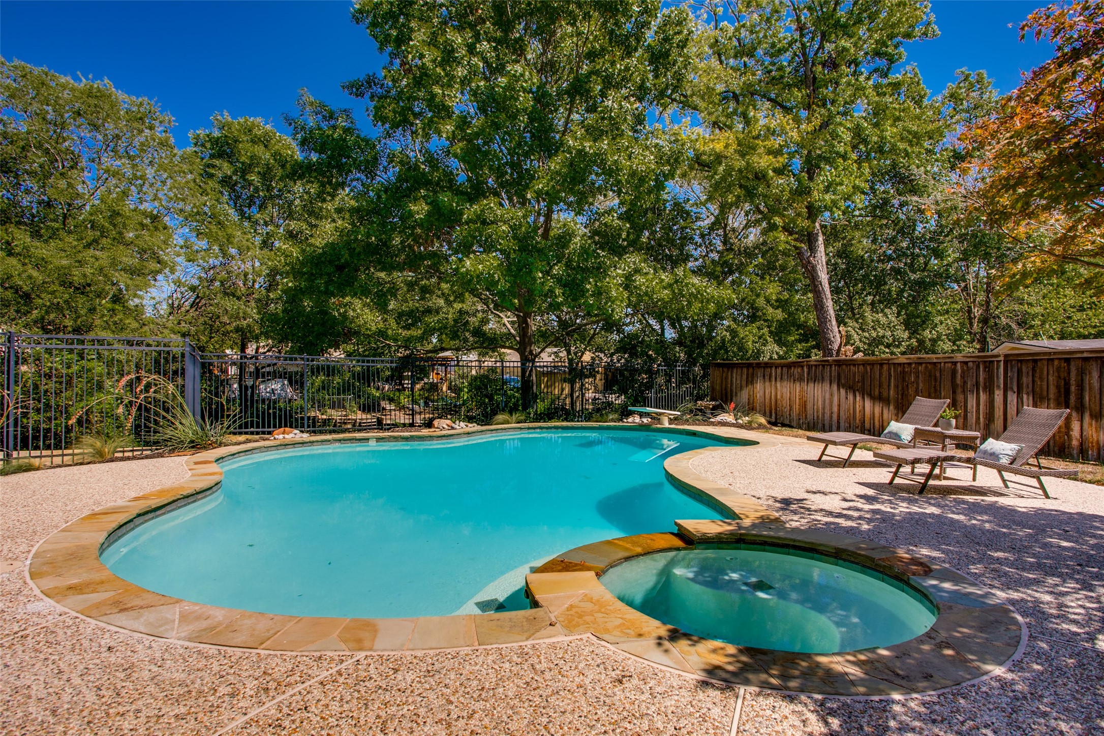 3405 Teakwood Lane