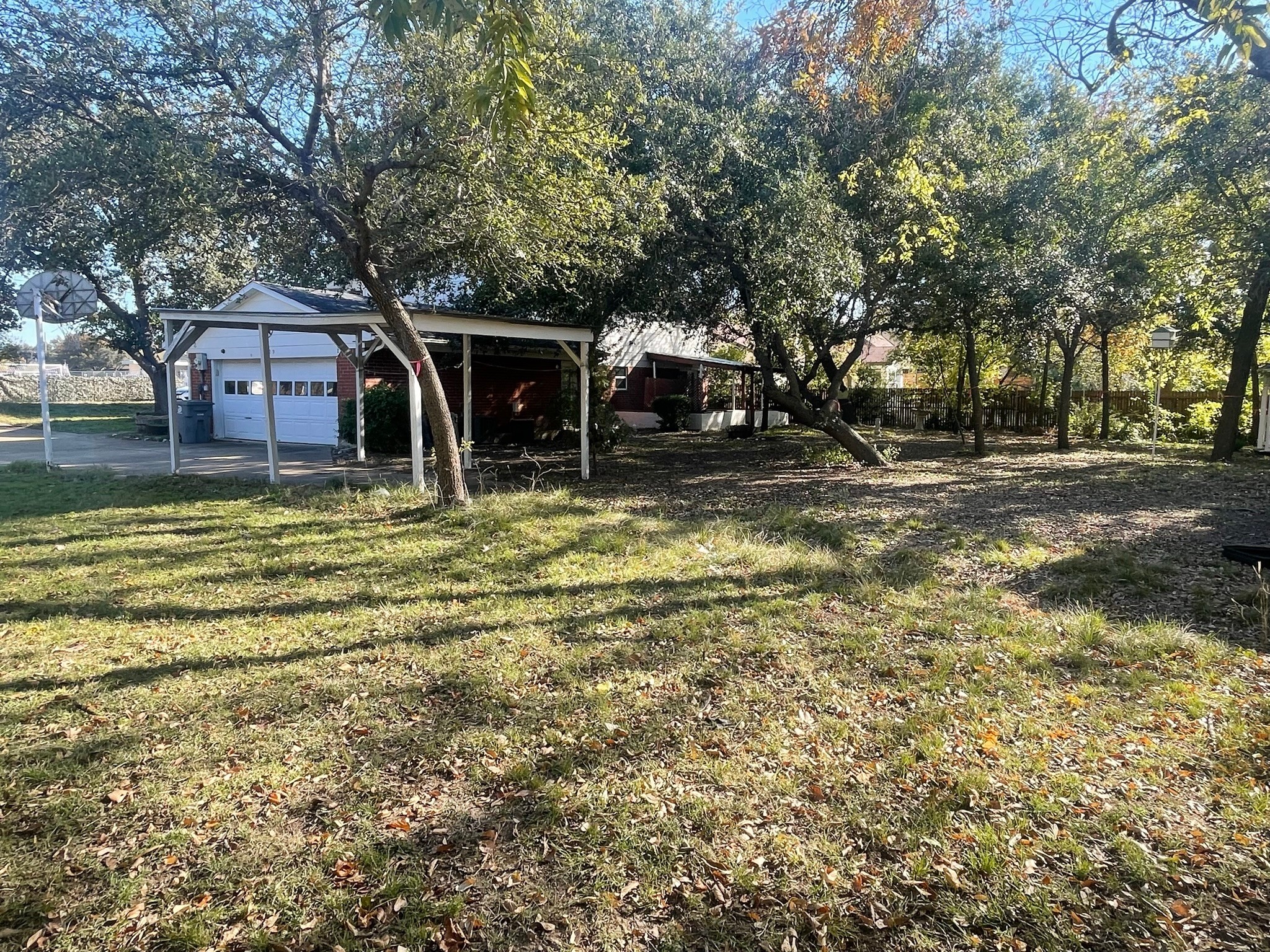 7229 Winding Creek Road