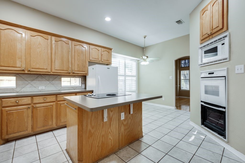 1644 Glade Forest Drive