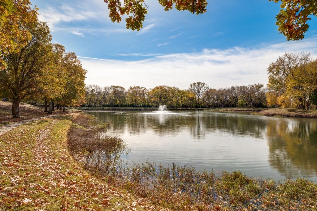 1644 Glade Forest Drive