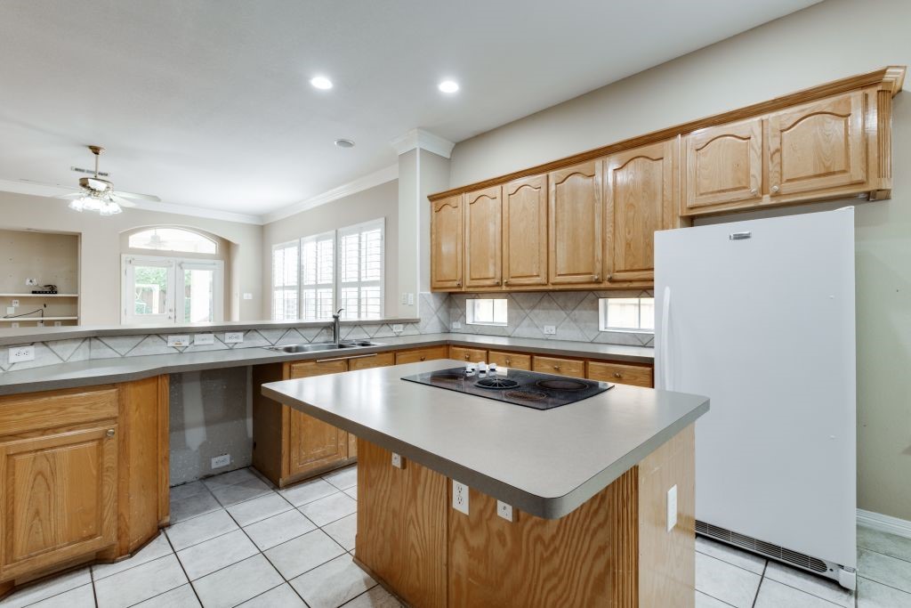 1644 Glade Forest Drive