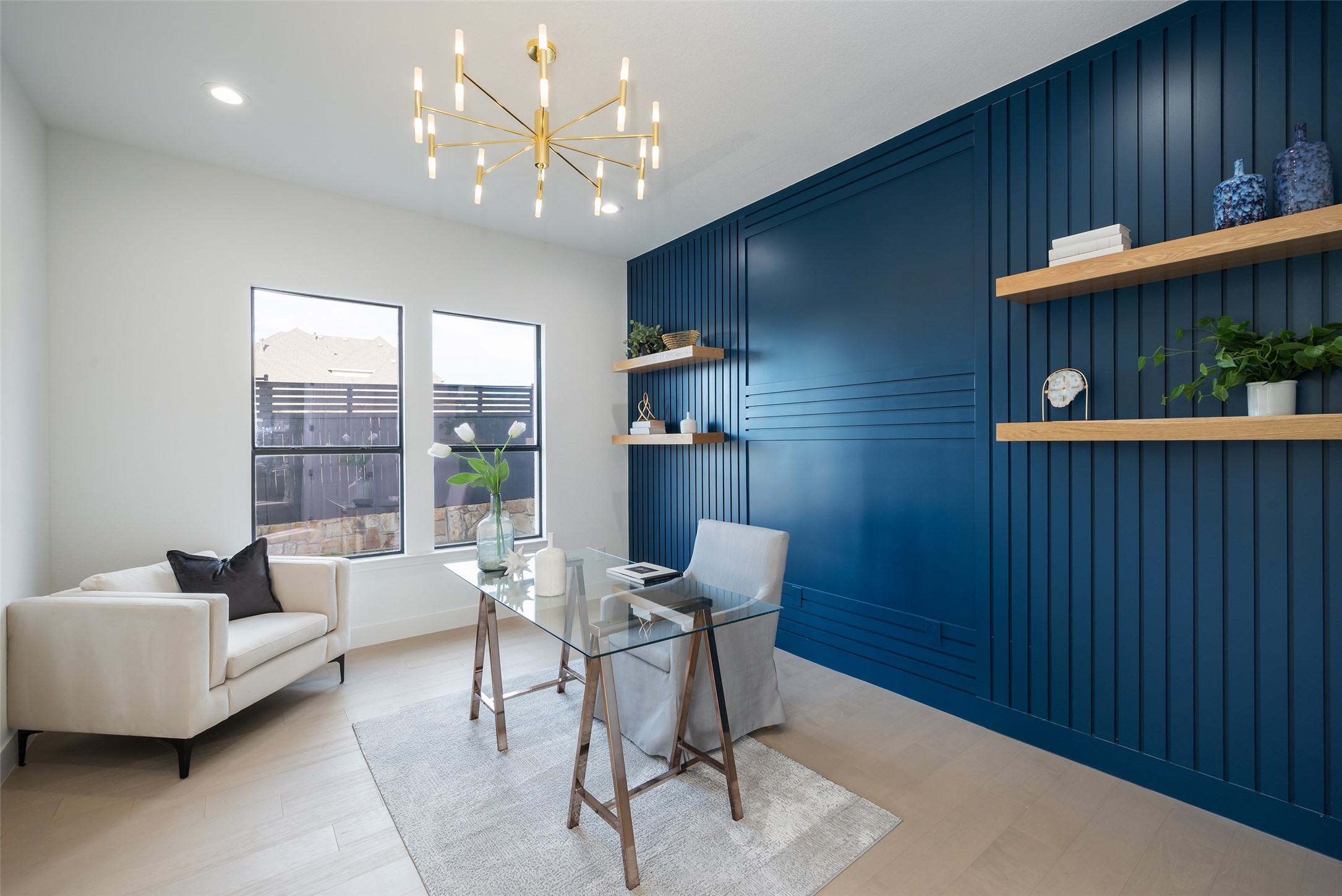 580 Amistad Drive