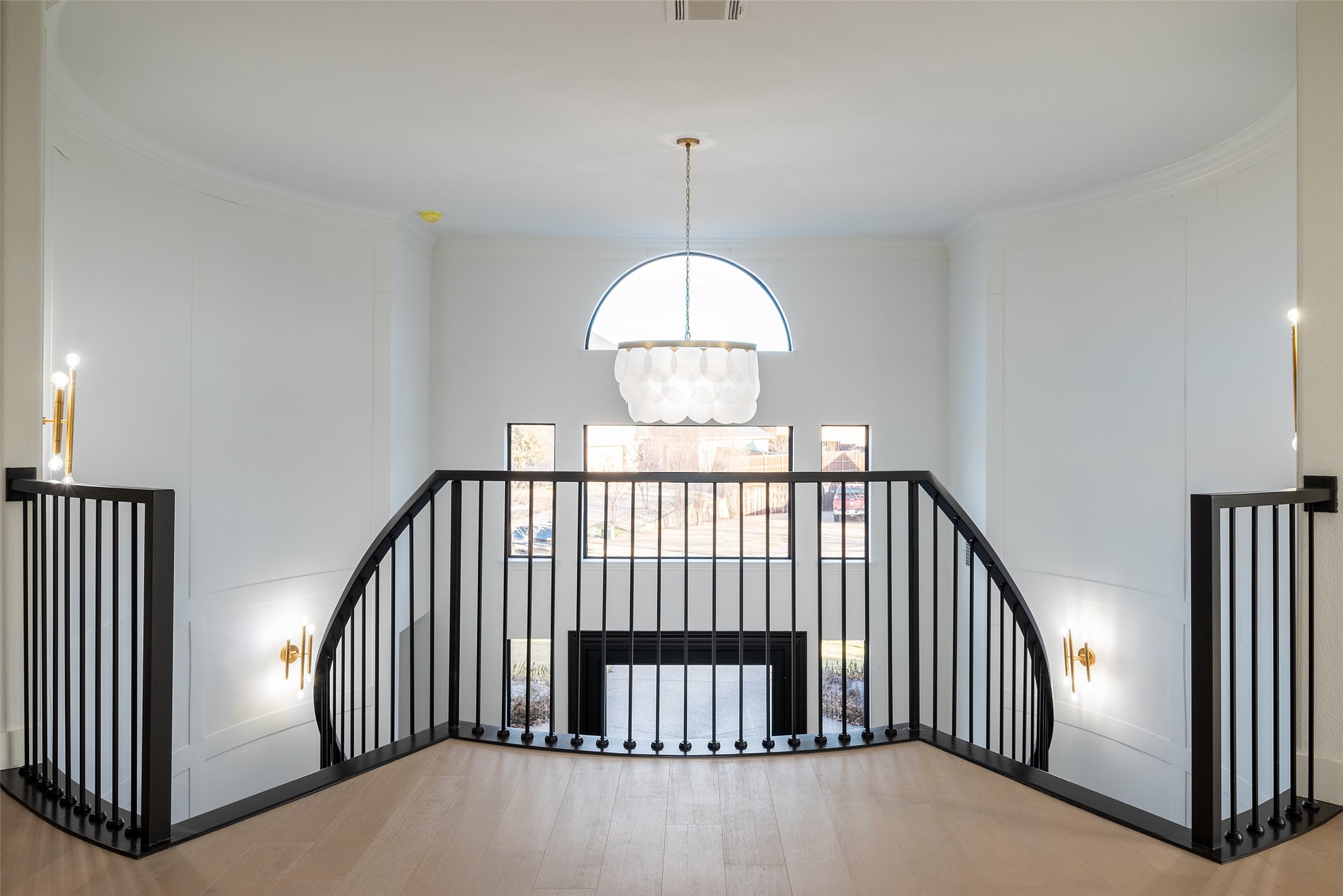 580 Amistad Drive