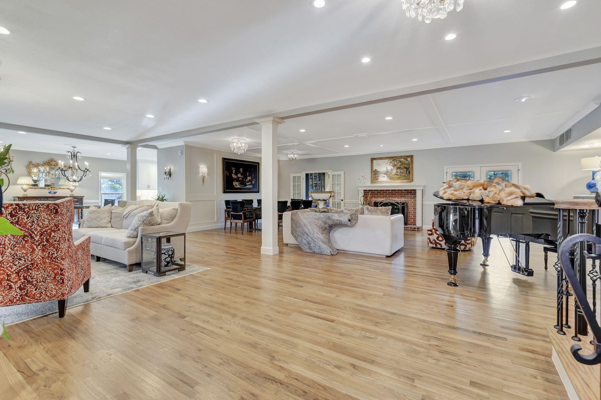 4611 Northaven Road