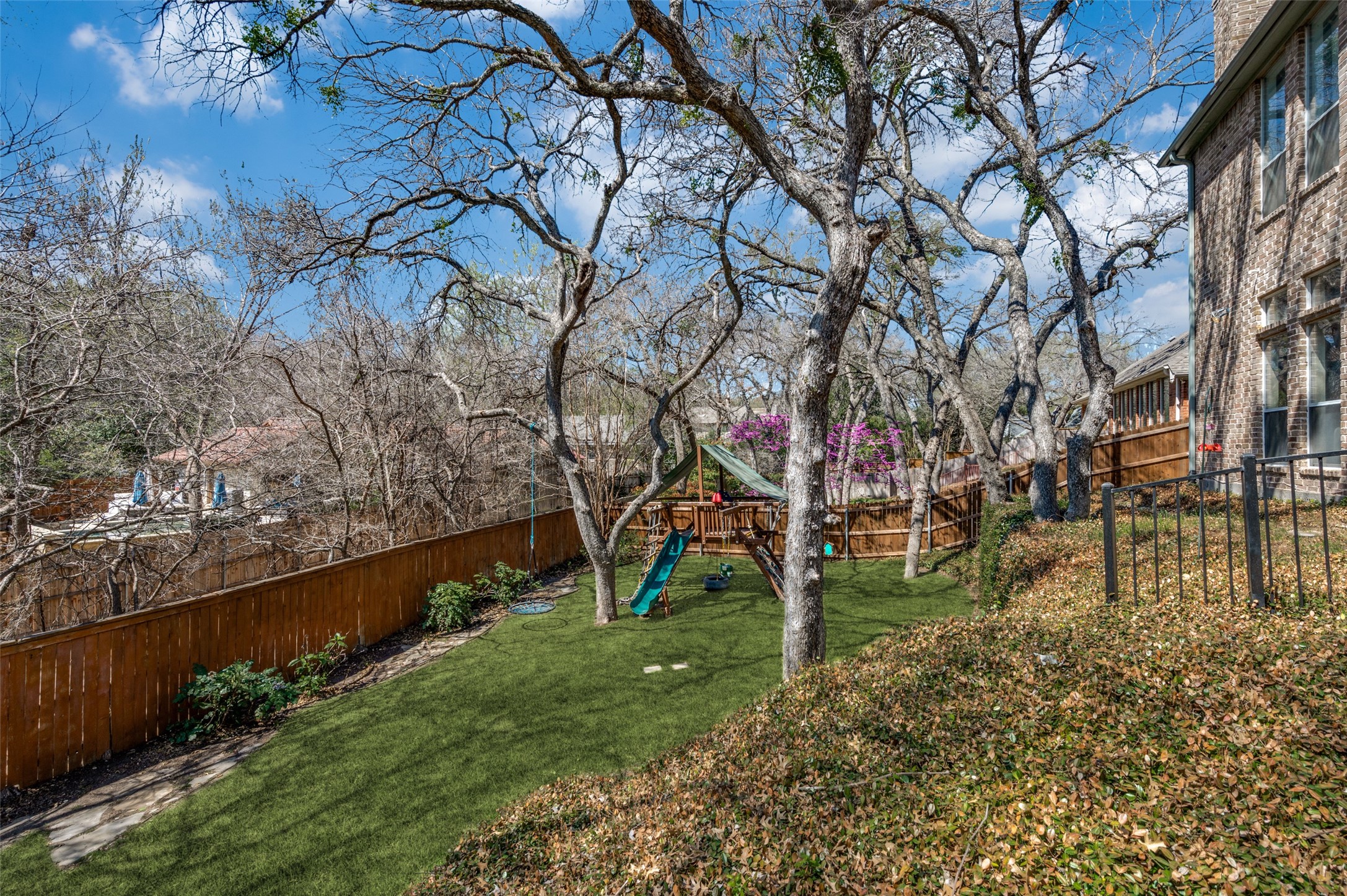 4228 Shadow Drive