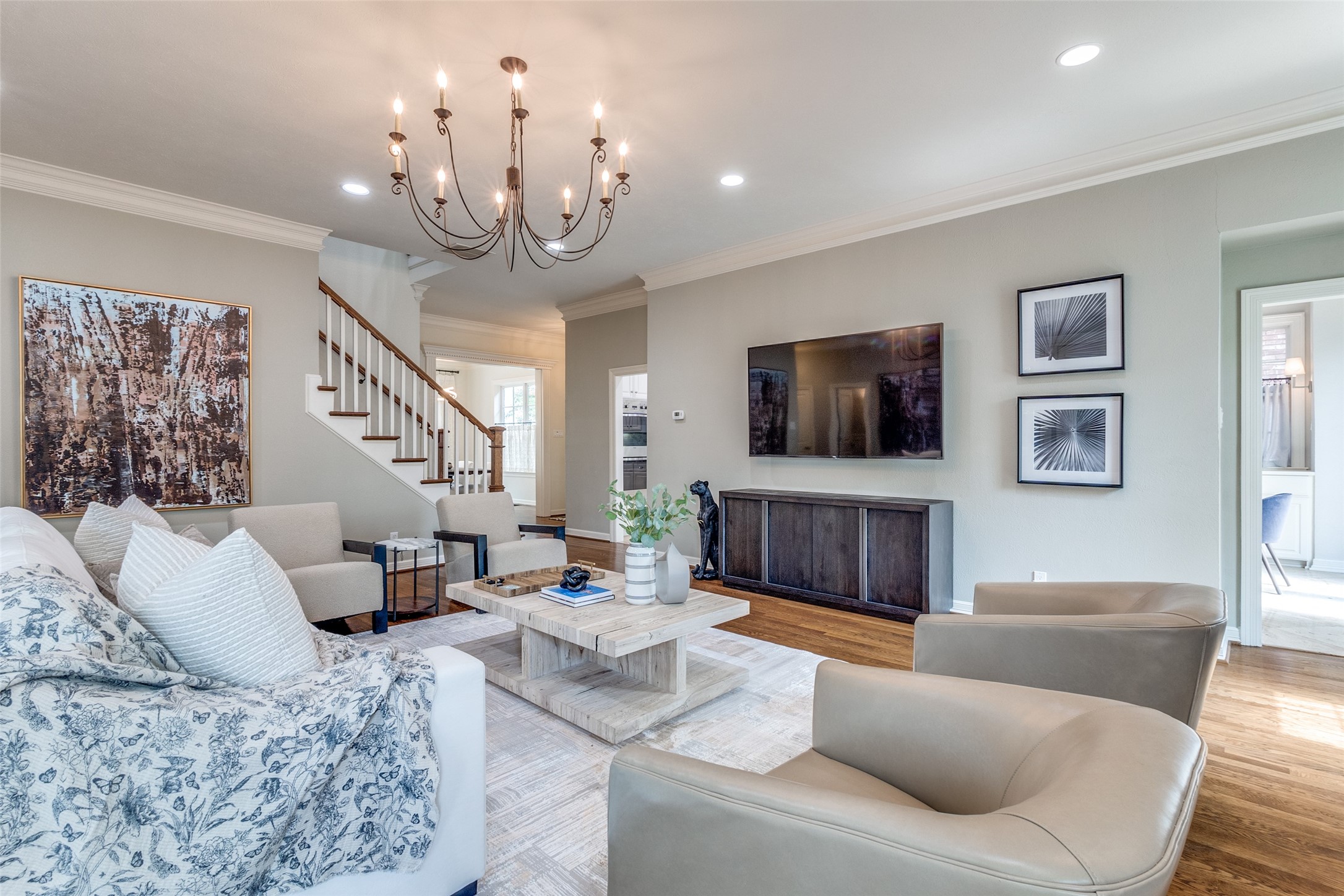 3711 Granada Avenue