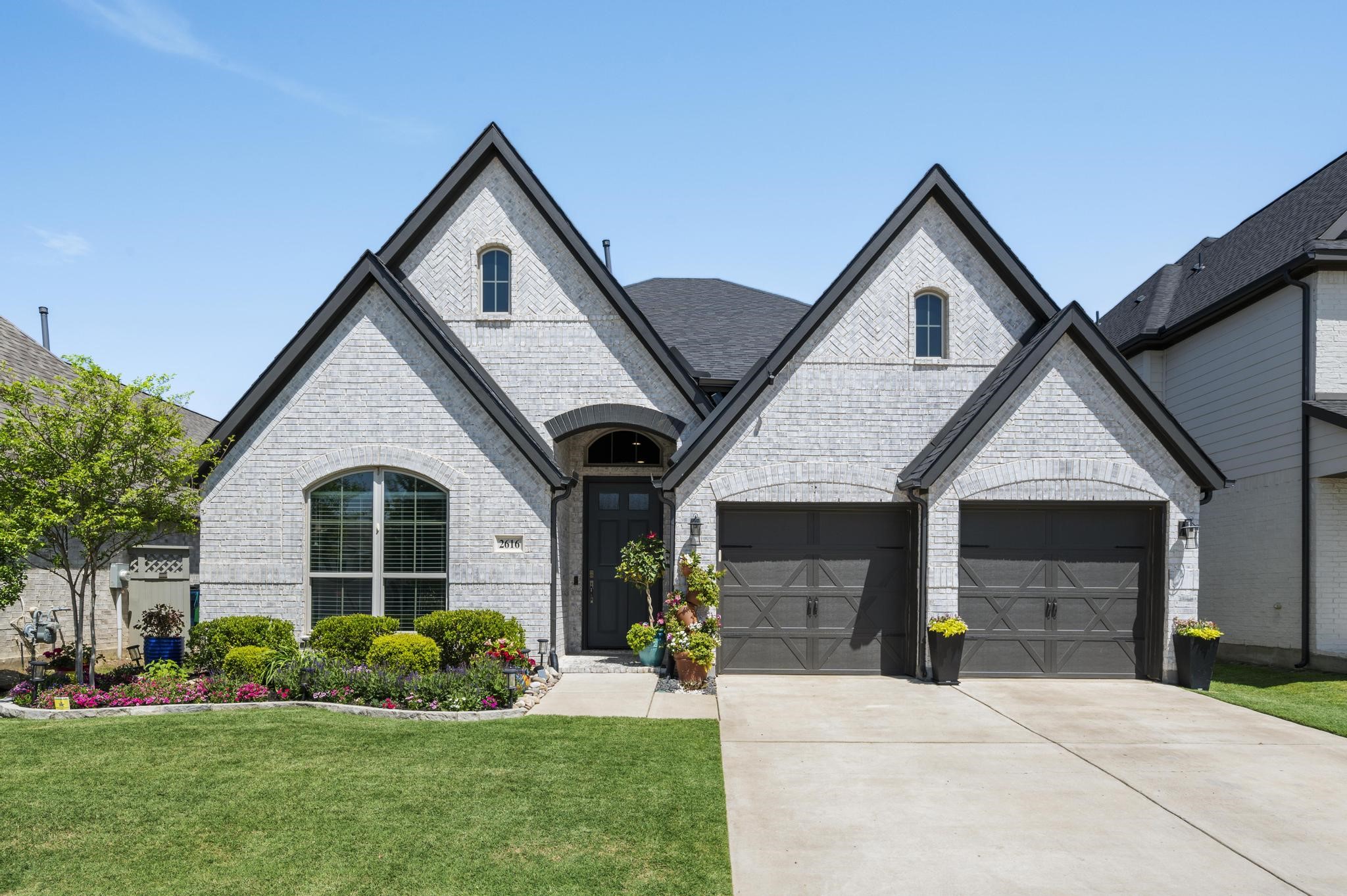 2616 Lazy Dog Lane