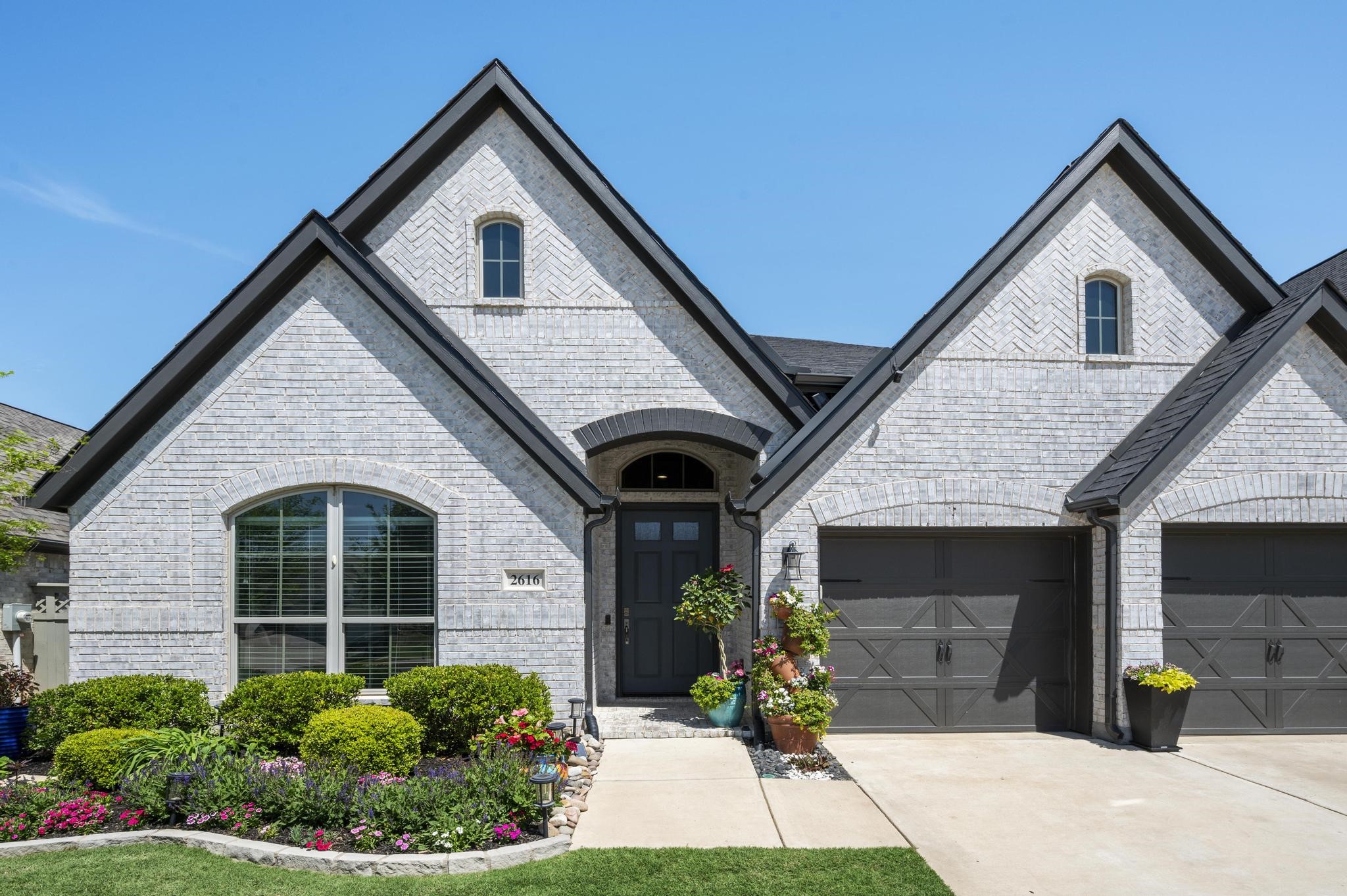 2616 Lazy Dog Lane