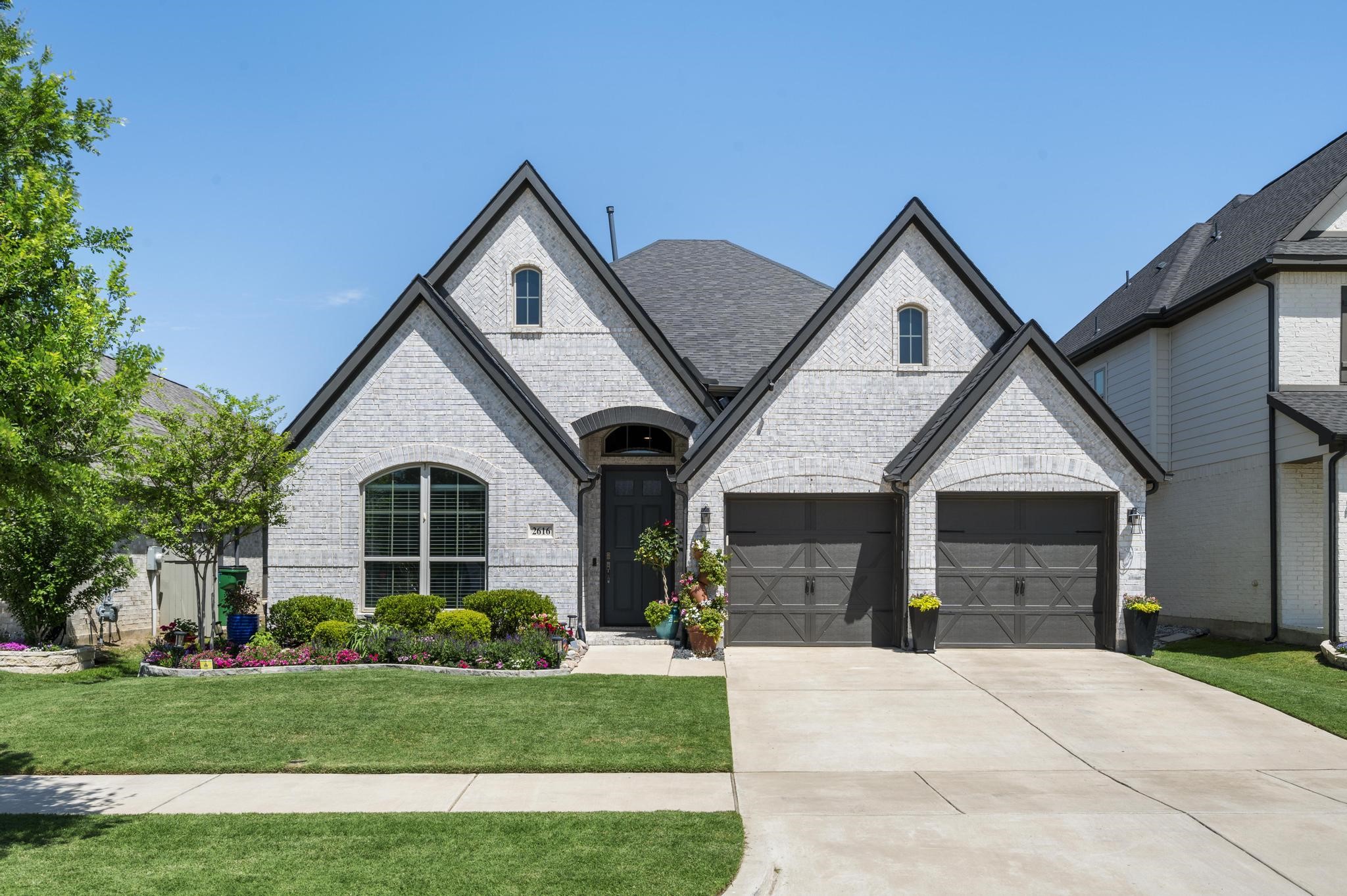 2616 Lazy Dog Lane