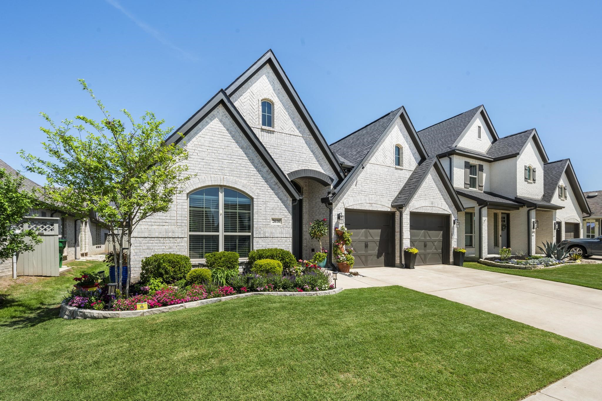 2616 Lazy Dog Lane
