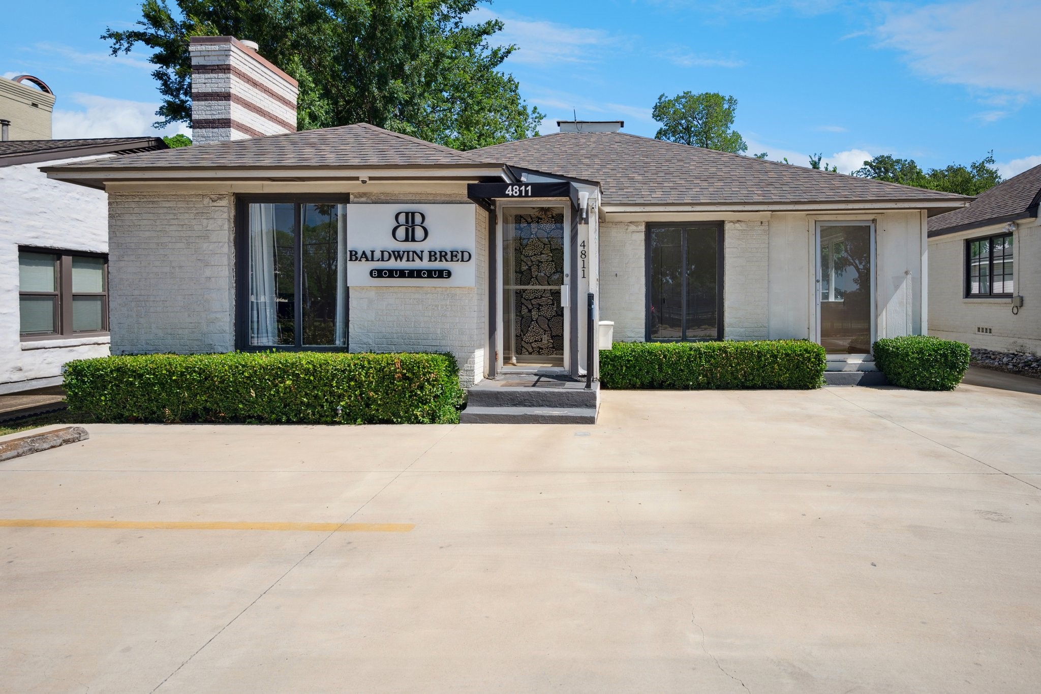 4811 W Lovers Lane