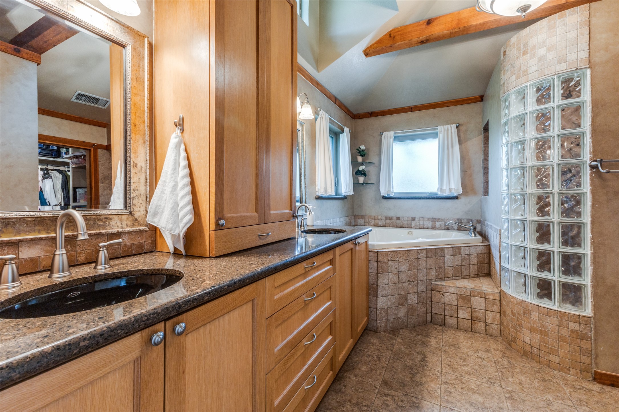 137 E Fork Road