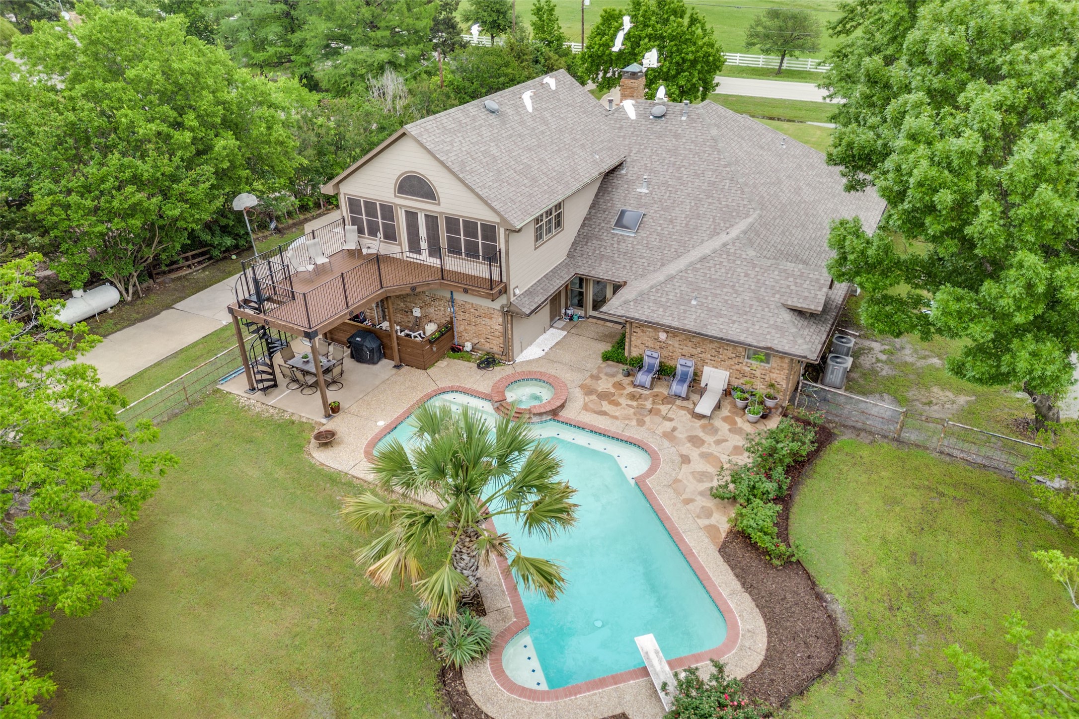 137 E Fork Road