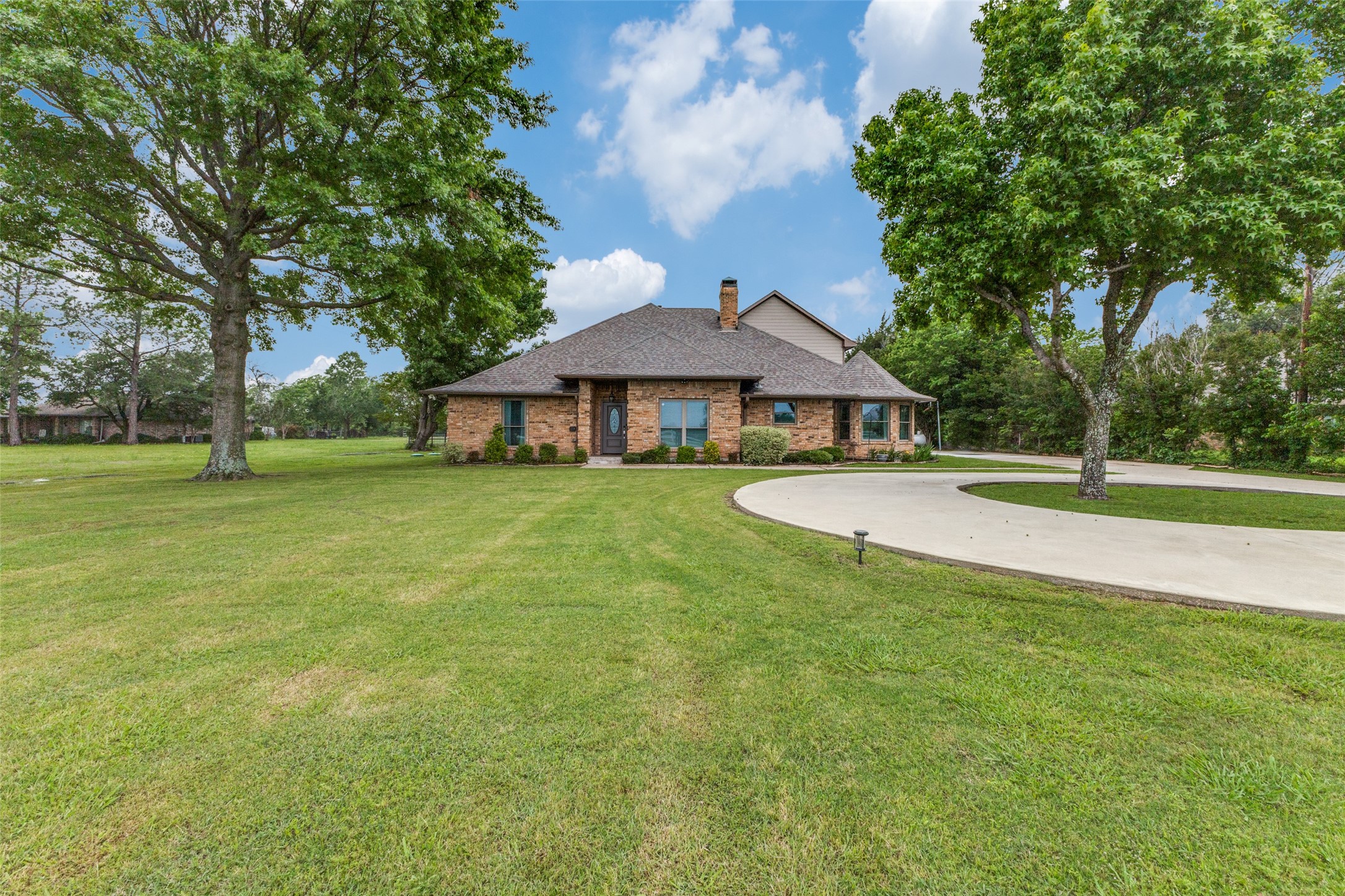 137 E Fork Road