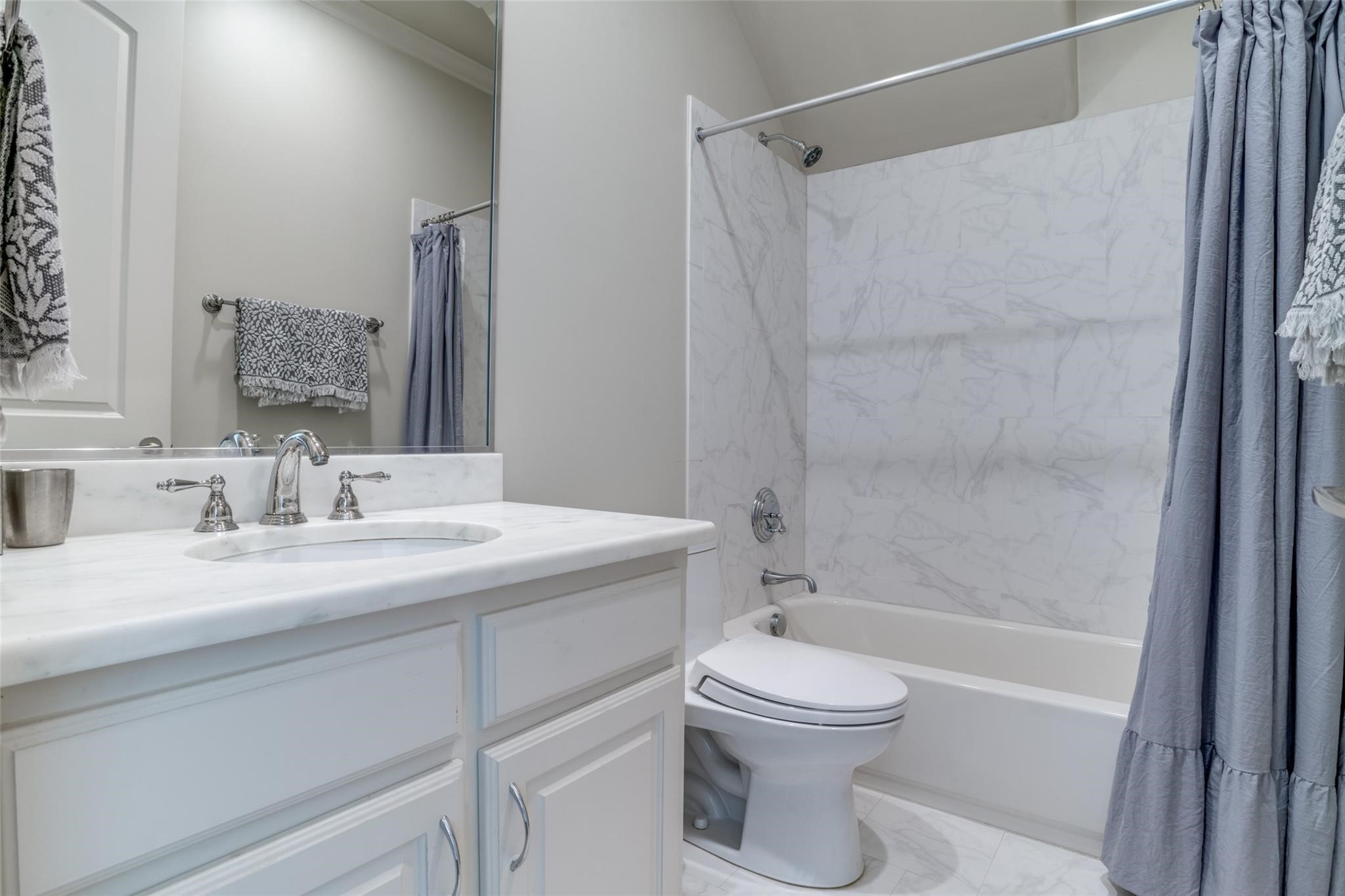 4432 Mockingbird Parkway