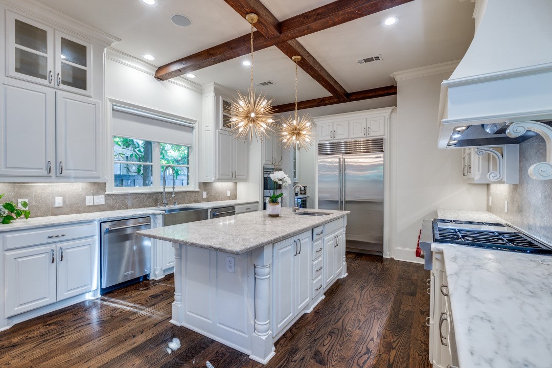 4432 Mockingbird Parkway