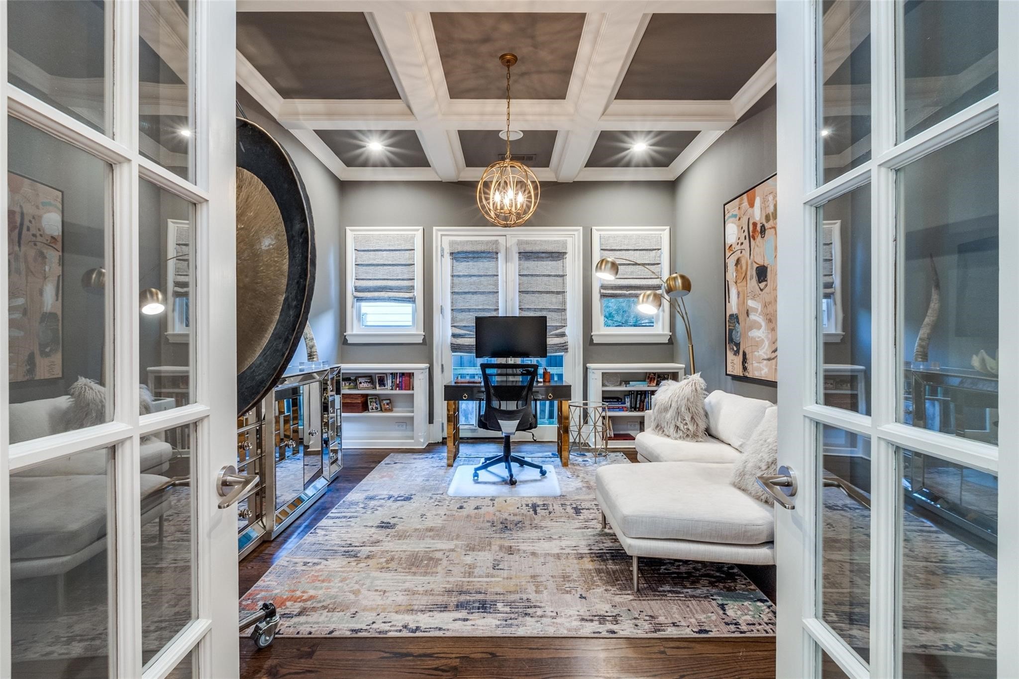 4432 Mockingbird Parkway