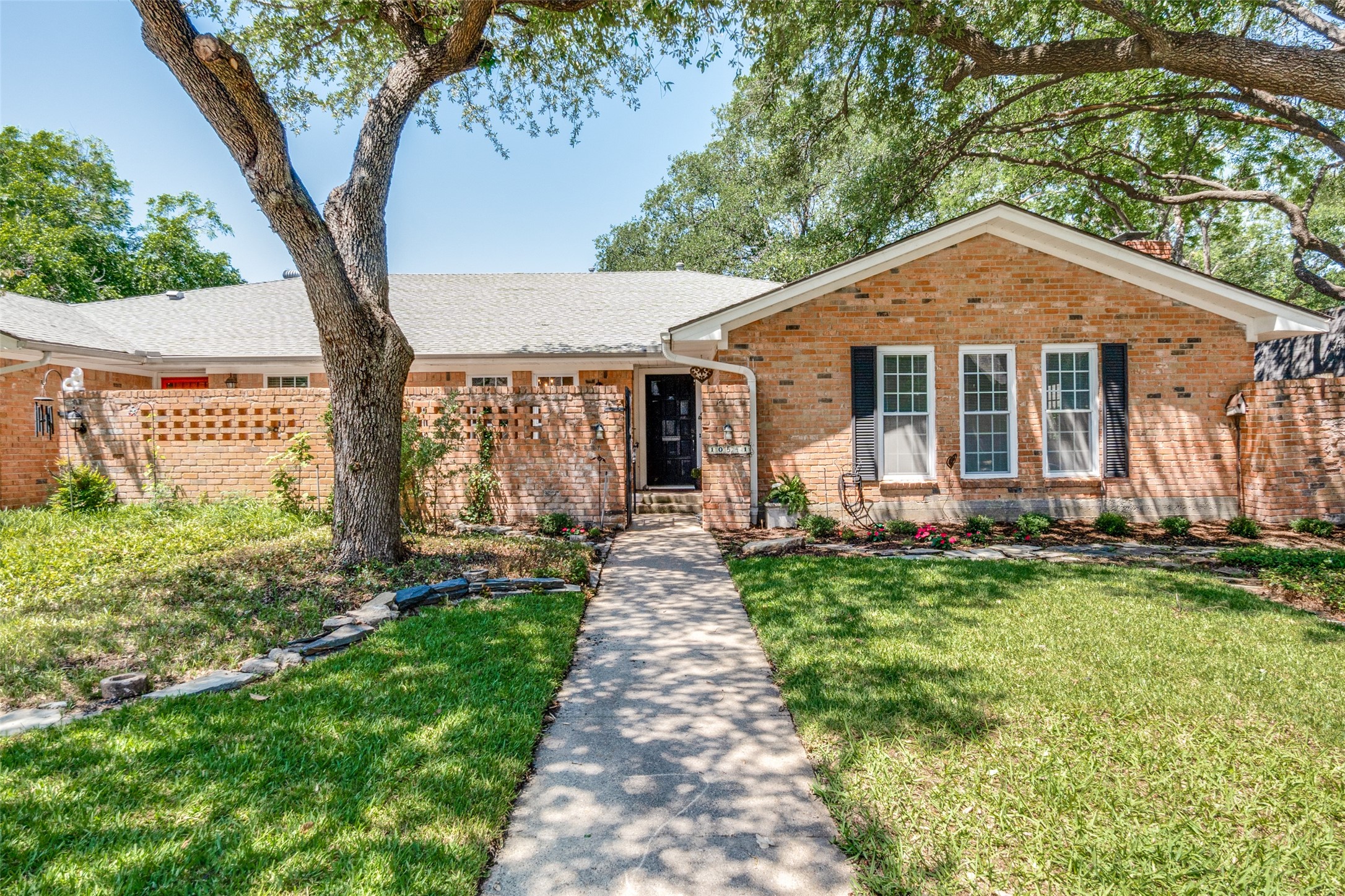 10541 Barrywood Drive