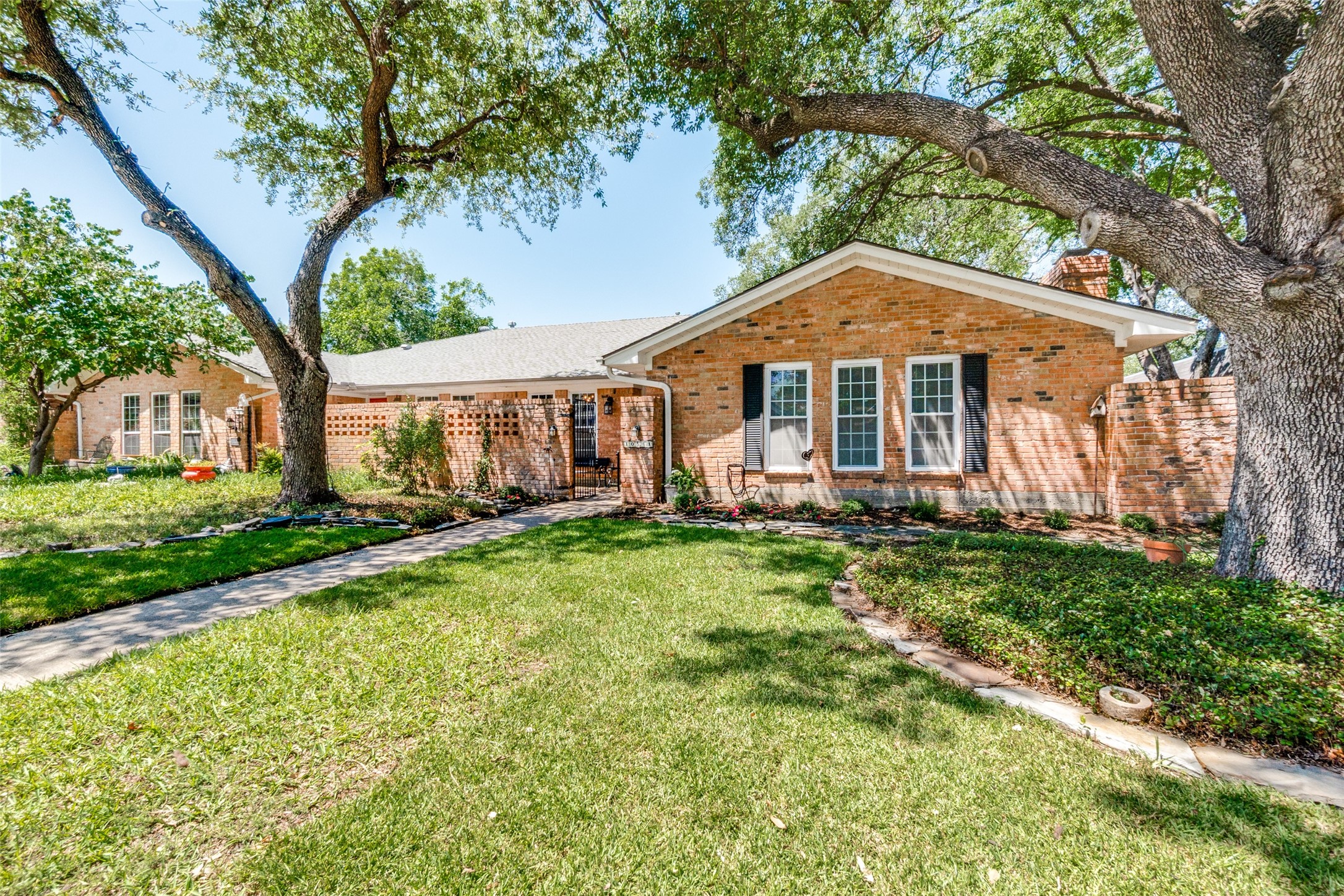 10541 Barrywood Drive