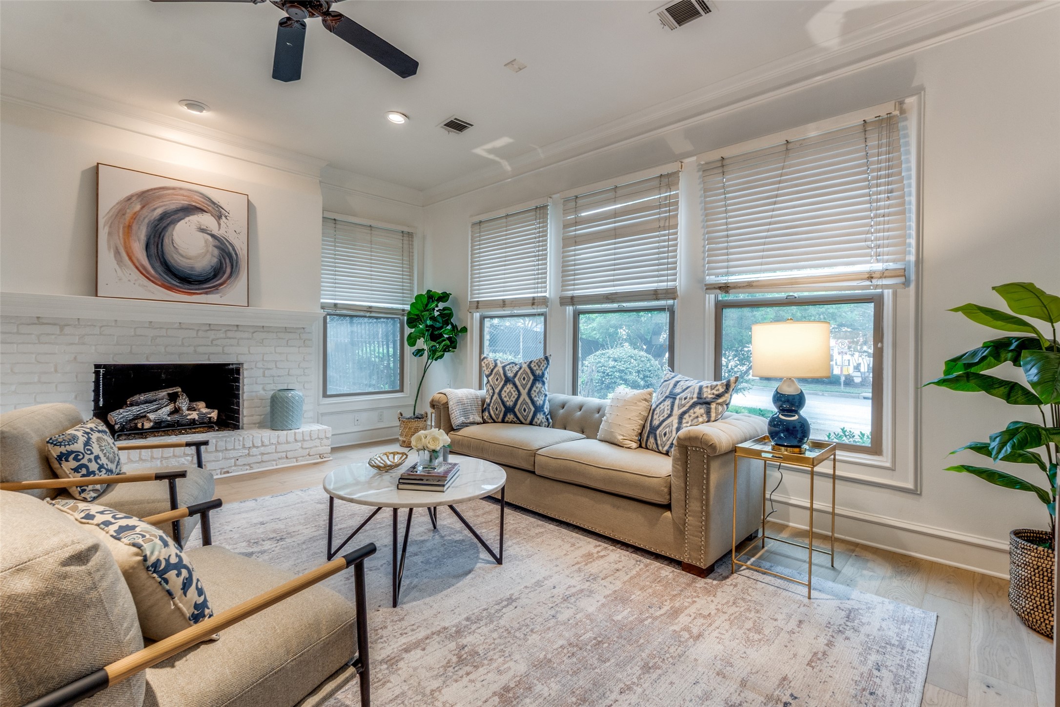 3422 Lovers Lane A