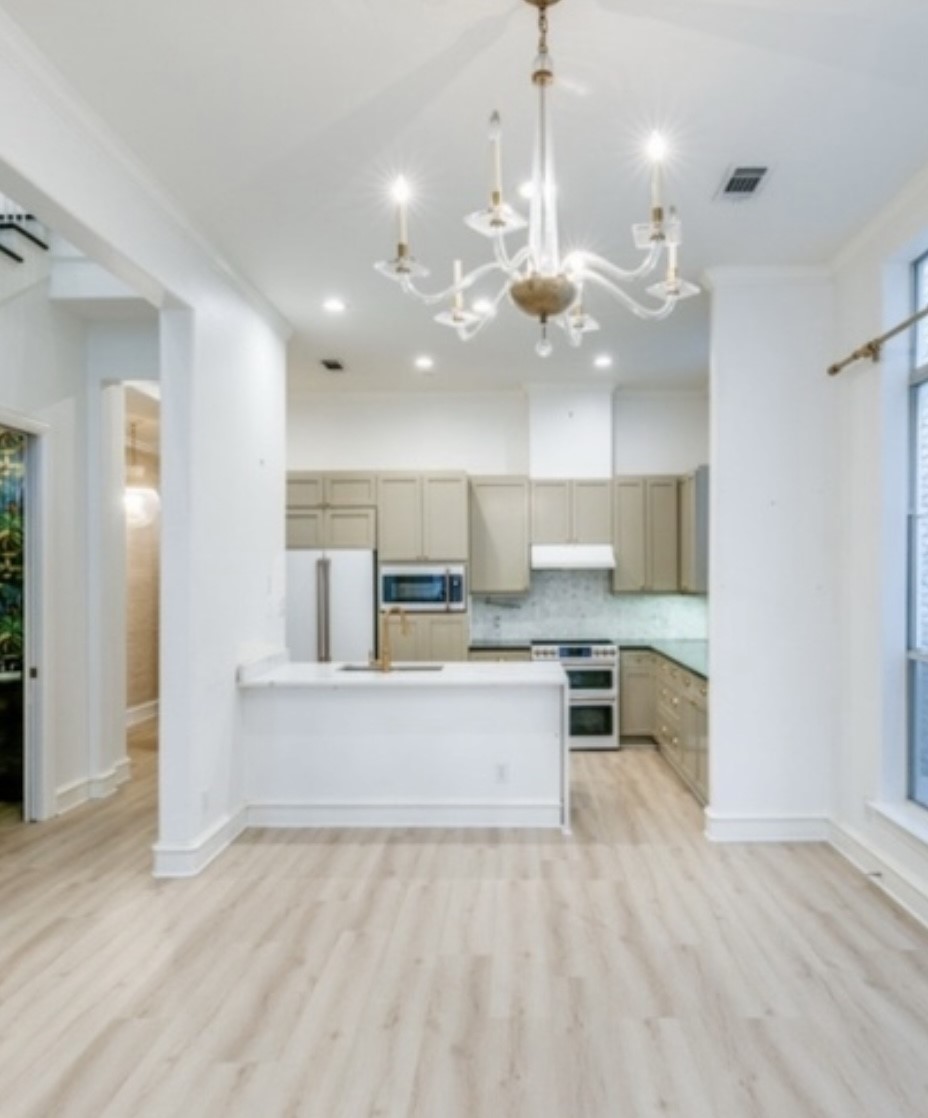 7319 Inwood Road