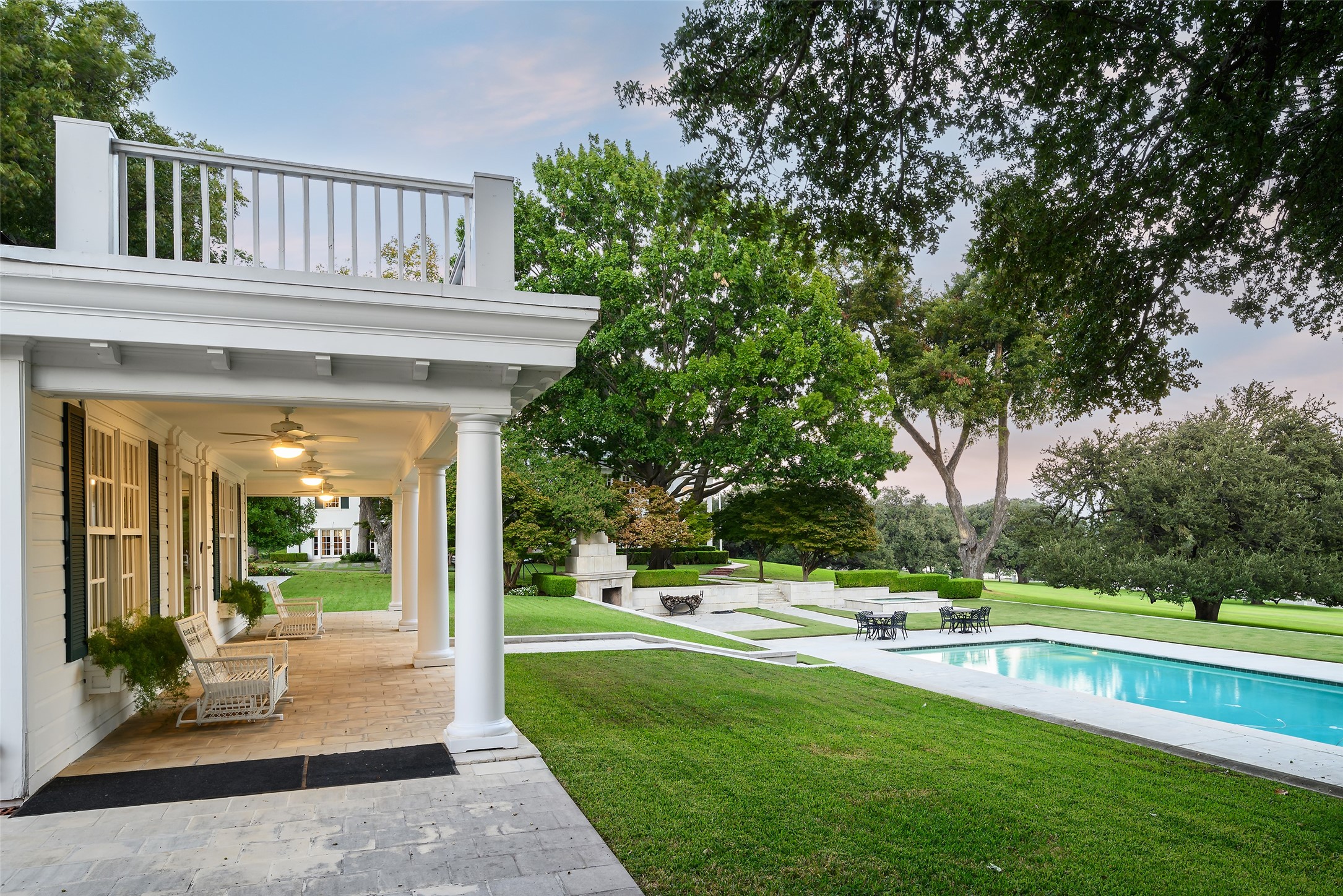 4009 W Lawther Drive