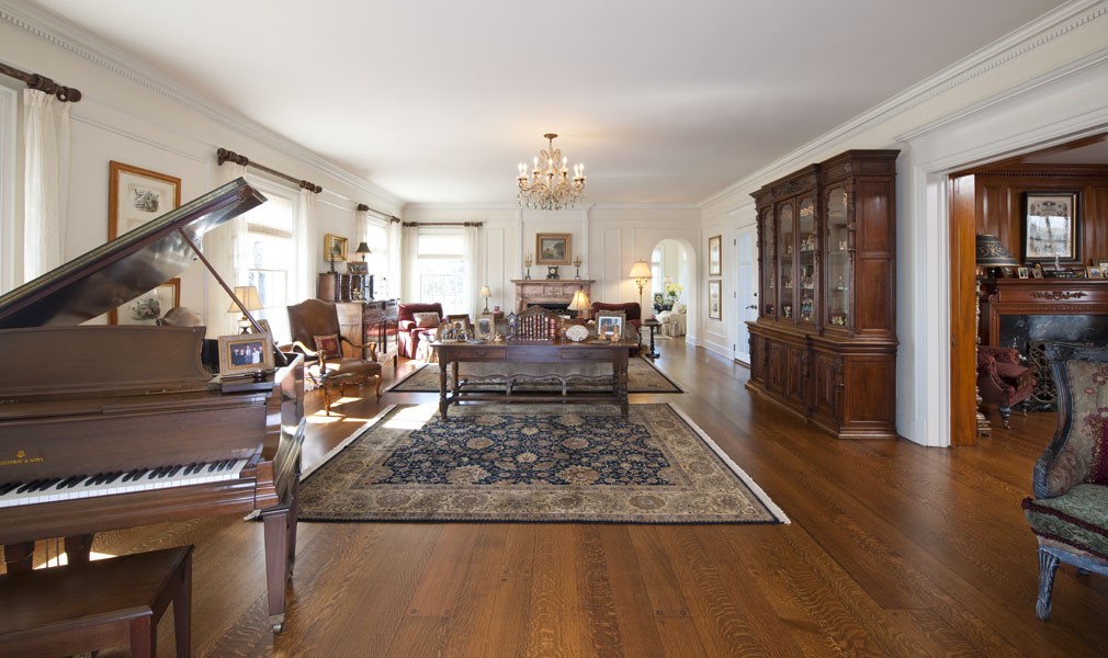 4009 W Lawther Drive