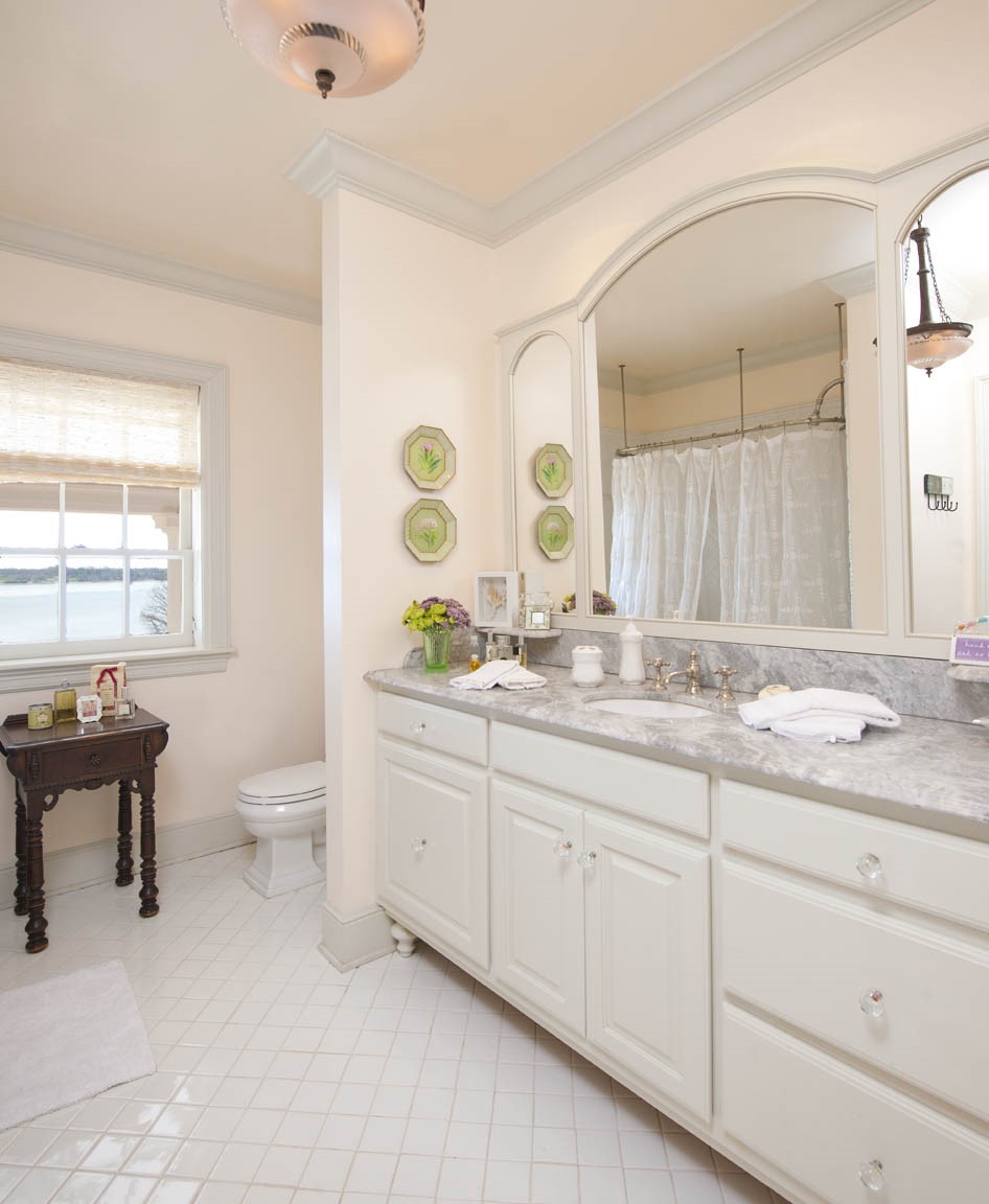 4009 W Lawther Drive