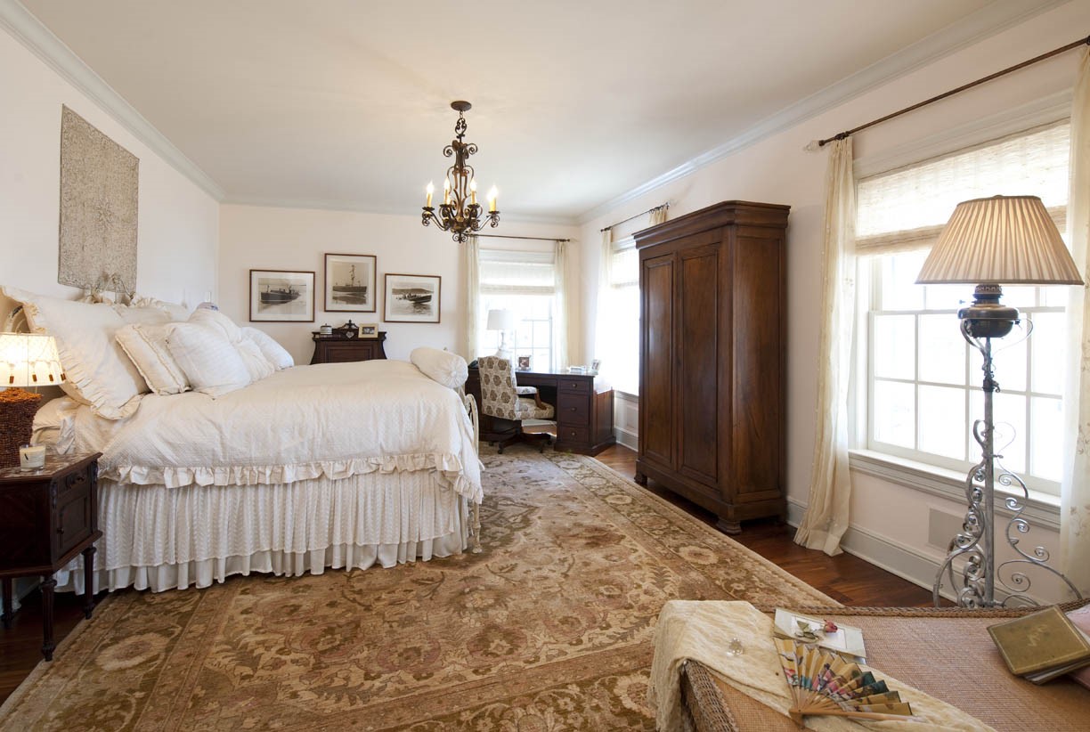 4009 W Lawther Drive