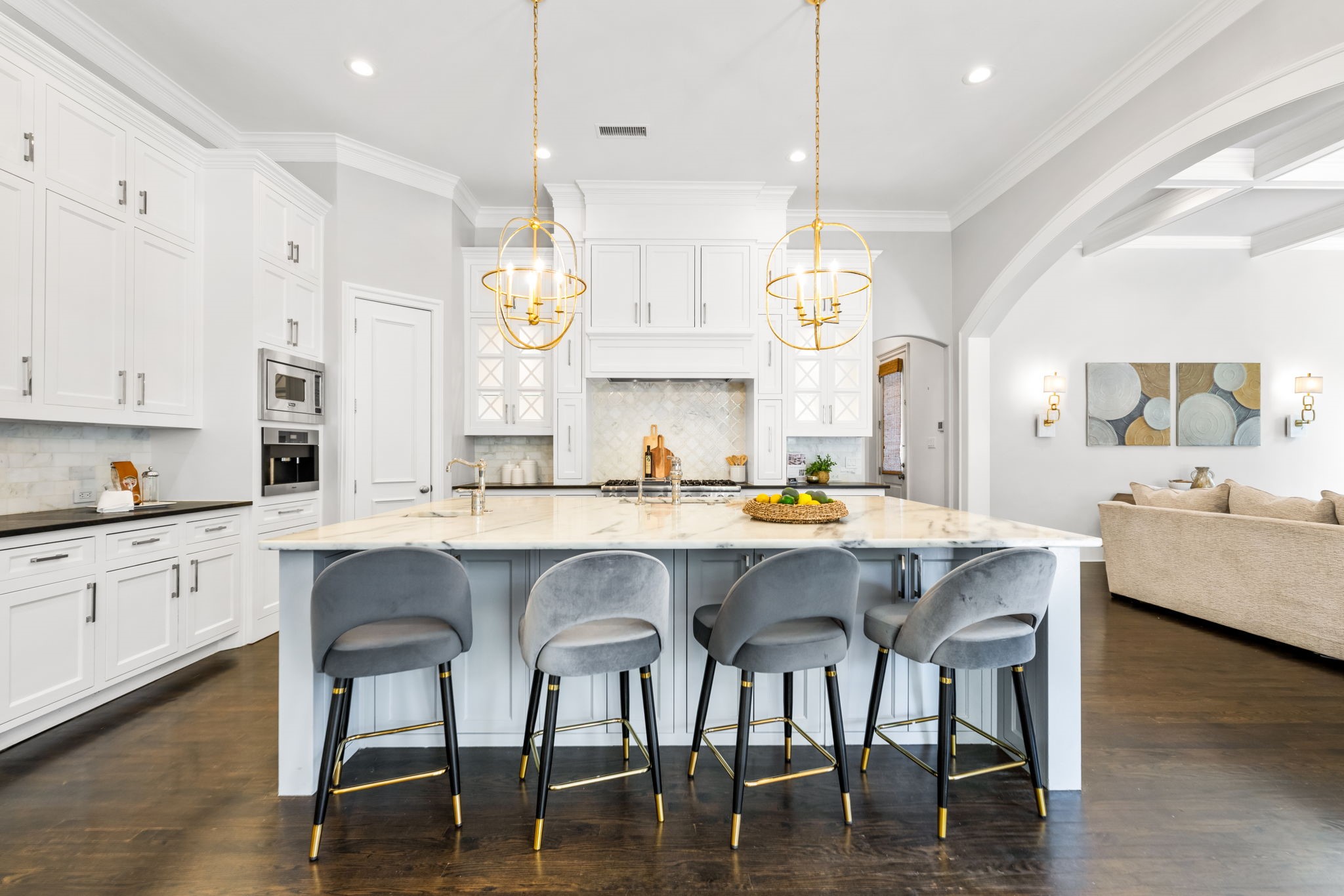 517 Round Hollow Lane