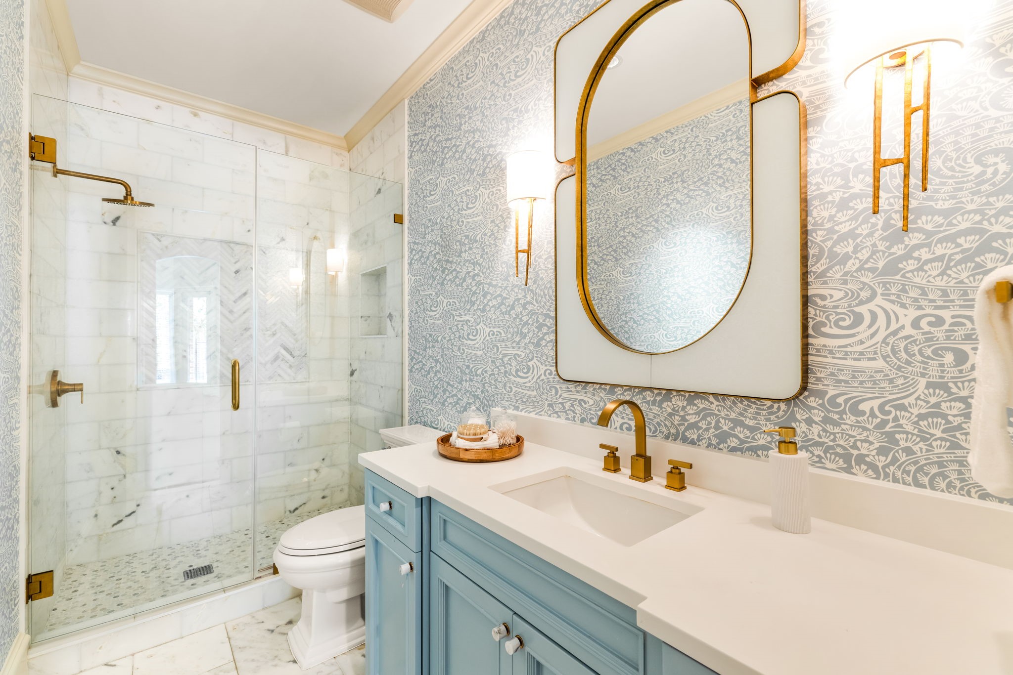 517 Round Hollow Lane