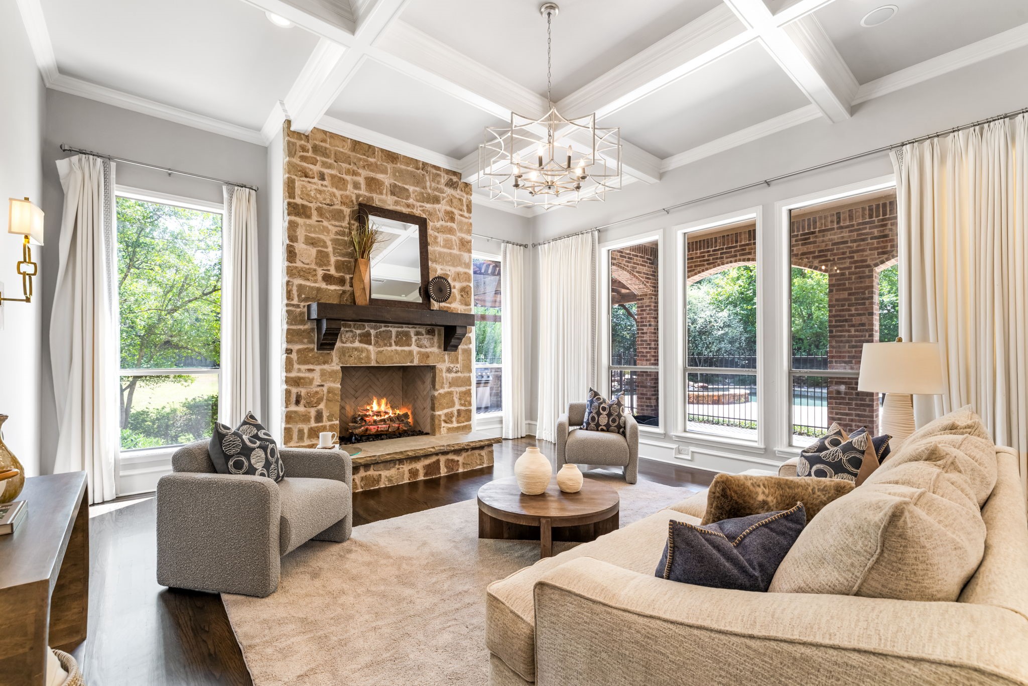 517 Round Hollow Lane