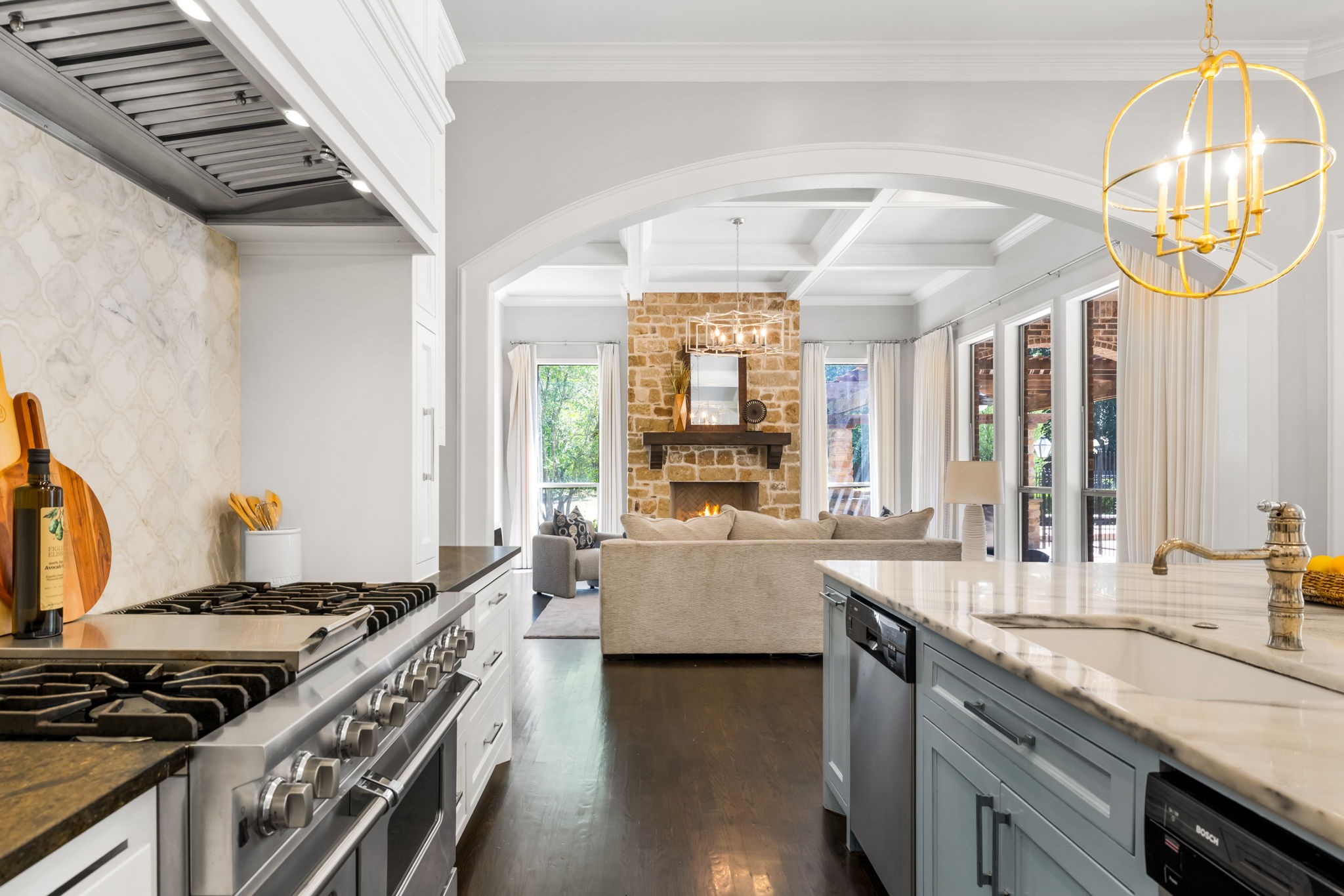 517 Round Hollow Lane