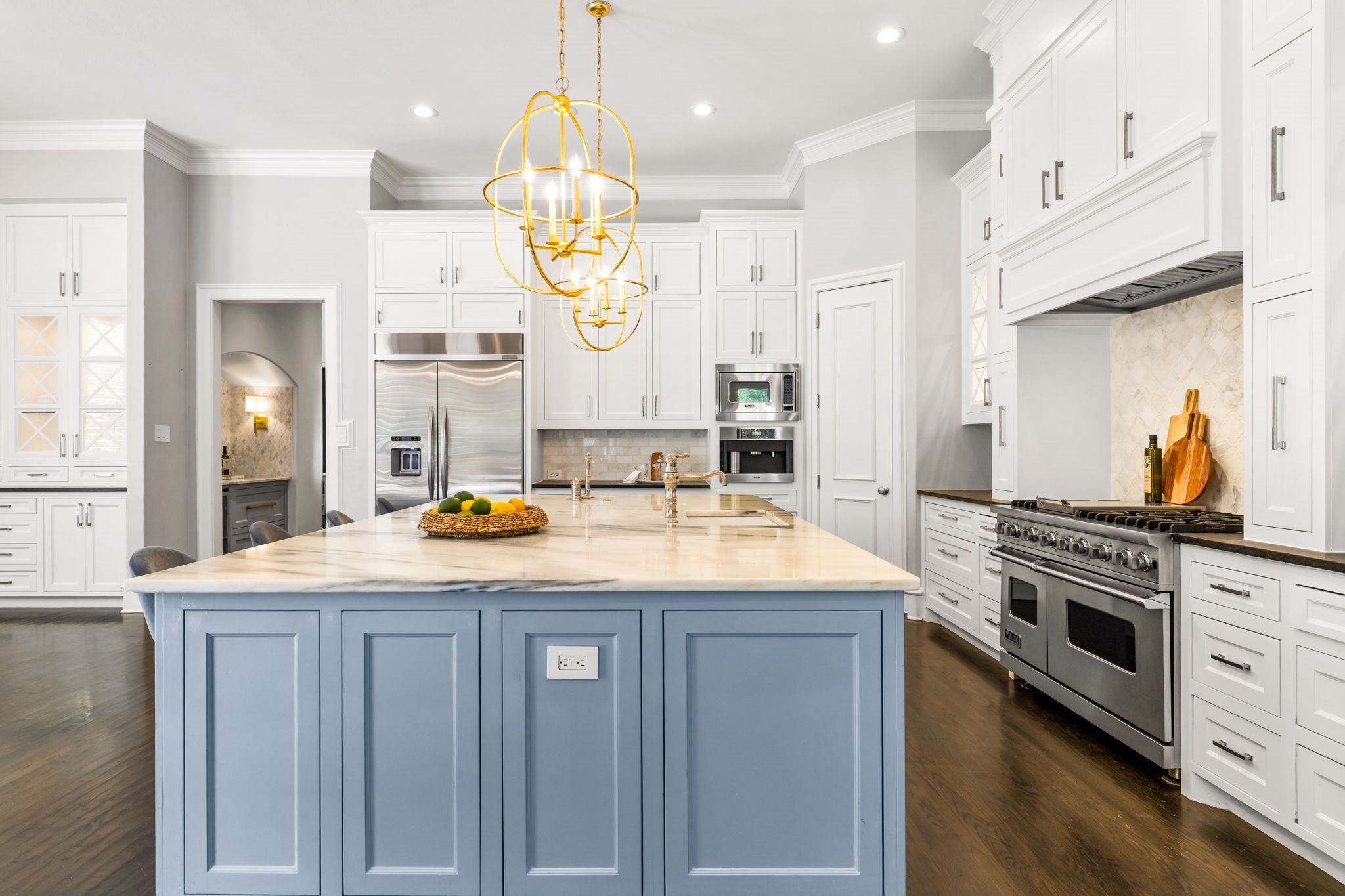 517 Round Hollow Lane