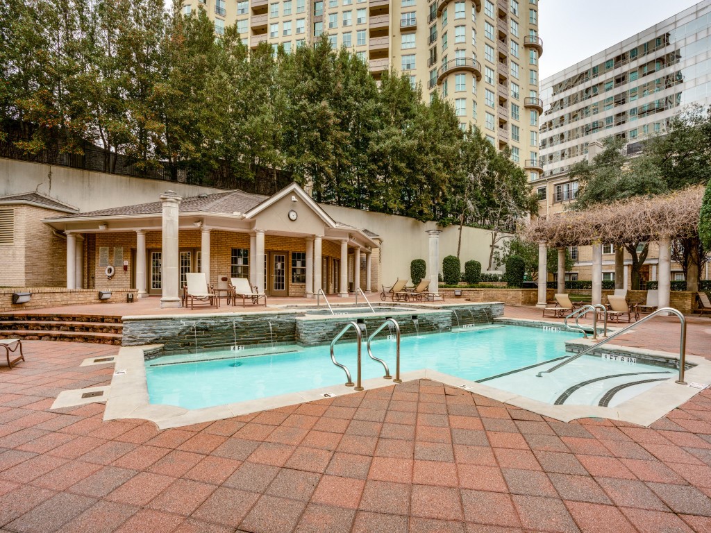 3400 Welborn Street 217